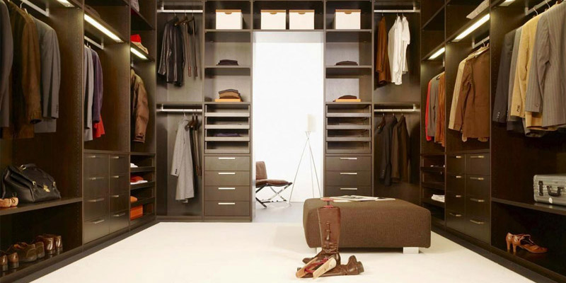 Pros & Cons Of Walk In Wardrobe