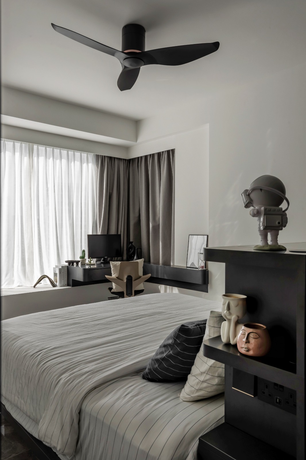 Contemporary Design - Bedroom - Condominium - Design by Apartment