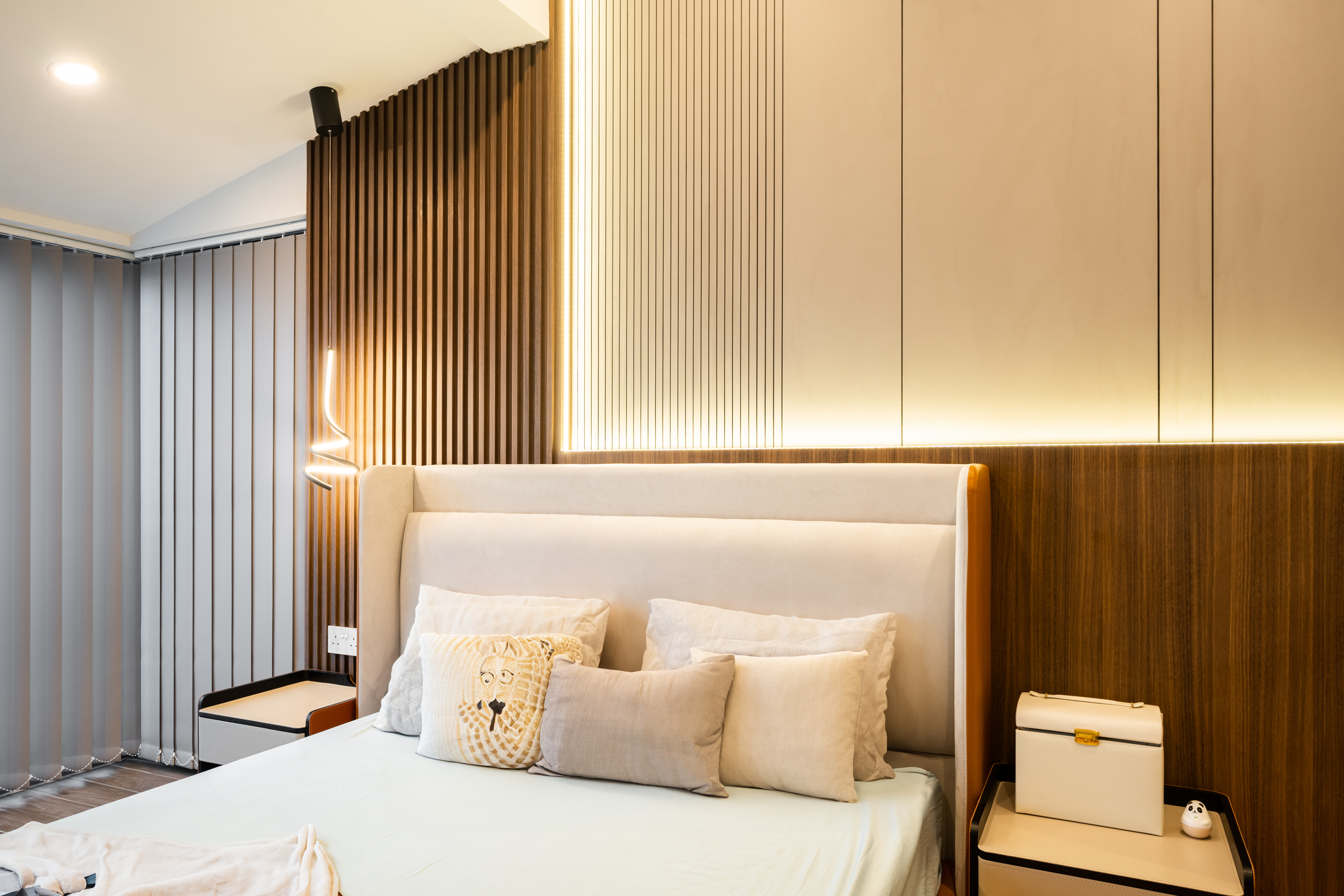 Modern Design - Bedroom - Condominium - Design by Design 4 Space Pte Ltd