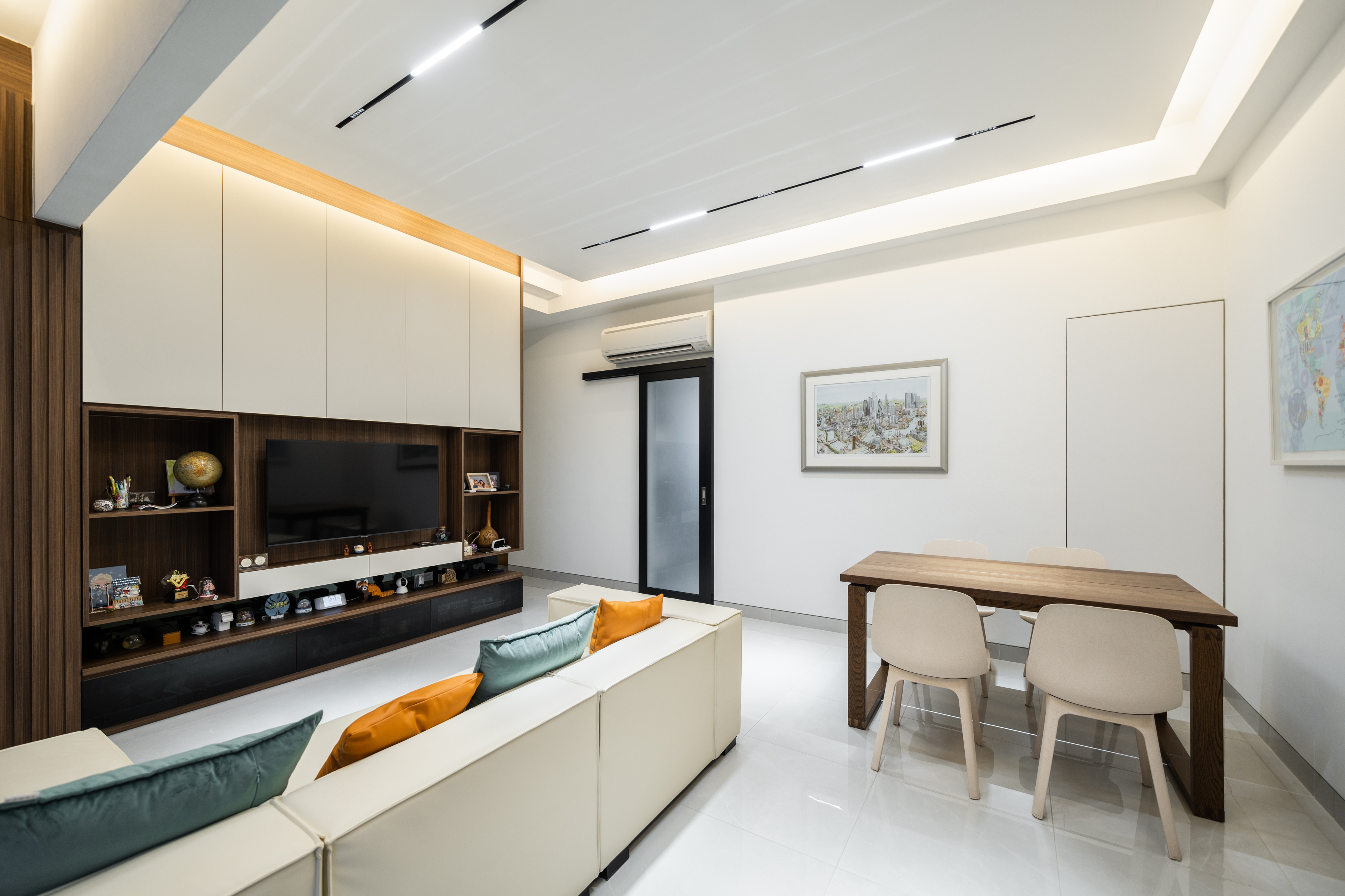 Modern Design - Living Room - Condominium - Design by Design 4 Space Pte Ltd