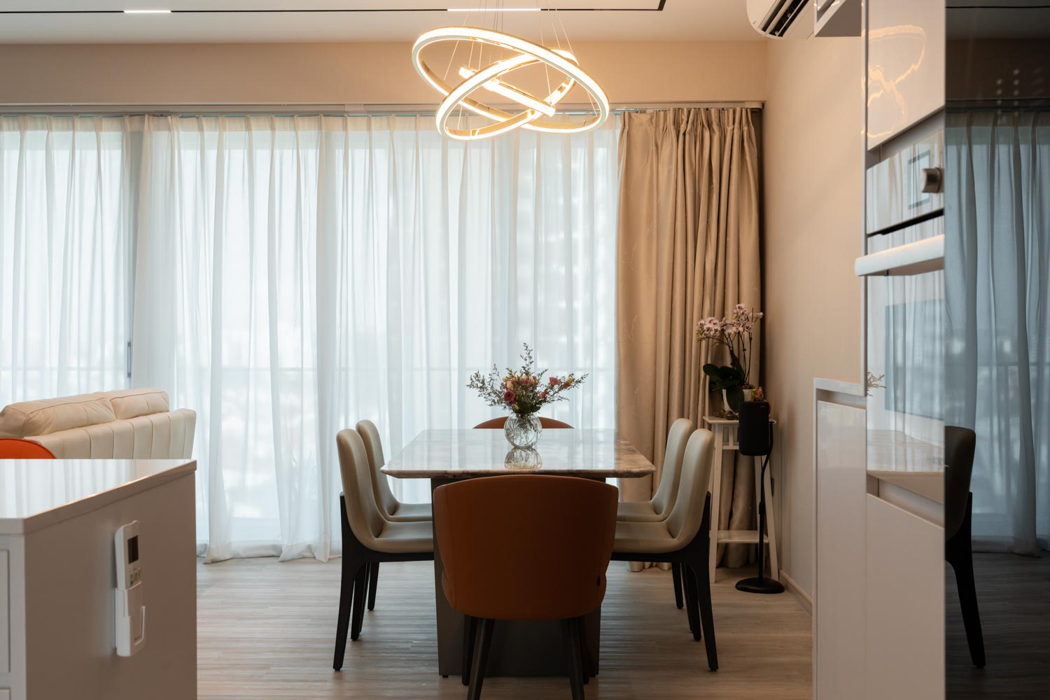 Modern Design - Dining Room - Condominium - Design by Design 4 Space Pte Ltd