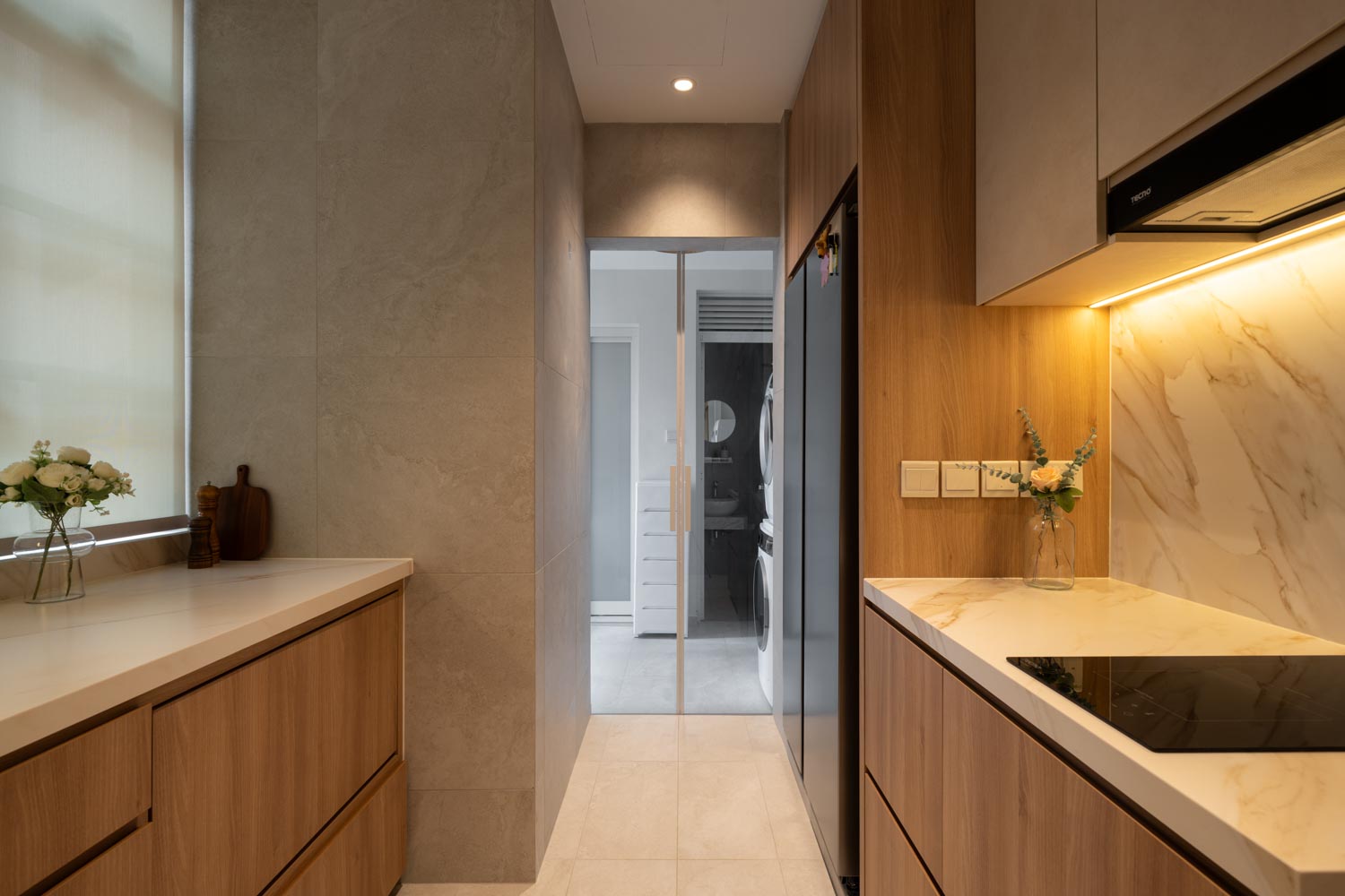 Modern Design - Kitchen - Condominium - Design by Design 4 Space Pte Ltd