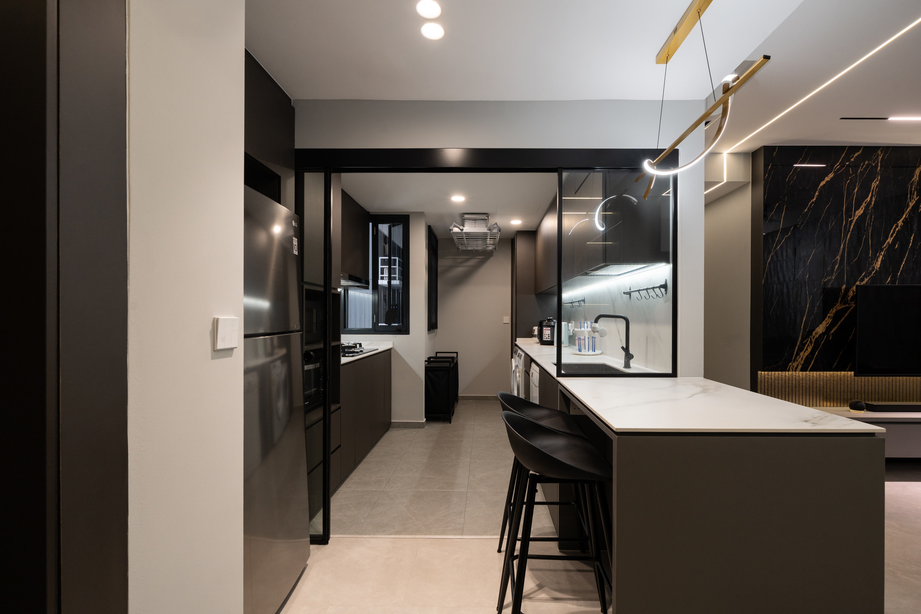 Contemporary, Modern Design - Kitchen - Condominium - Design by Design 4 Space Pte Ltd