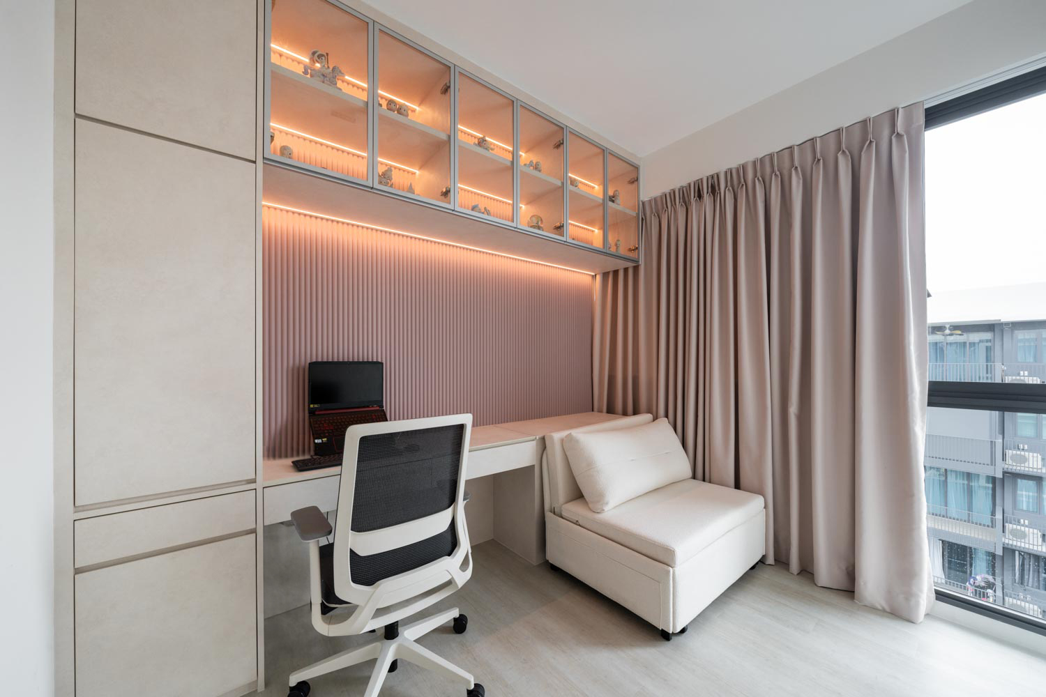 Minimalist, Modern Design - Study Room - Condominium - Design by Design 4 Space Pte Ltd