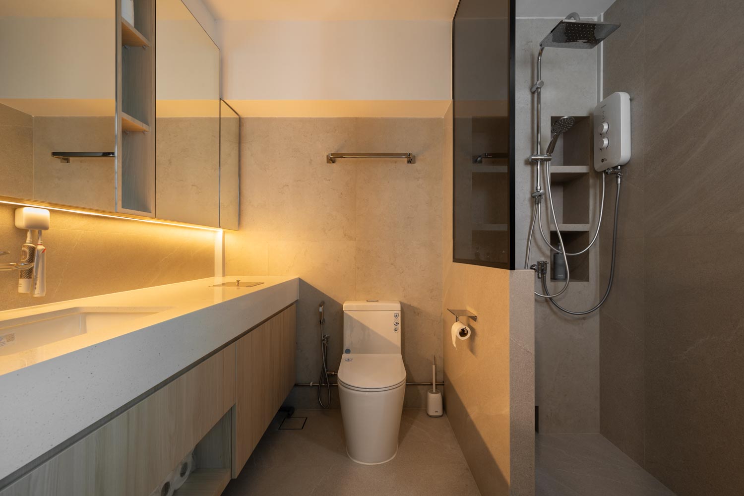 Modern Design - Bathroom - HDB Executive Apartment - Design by Design 4 Space Pte Ltd