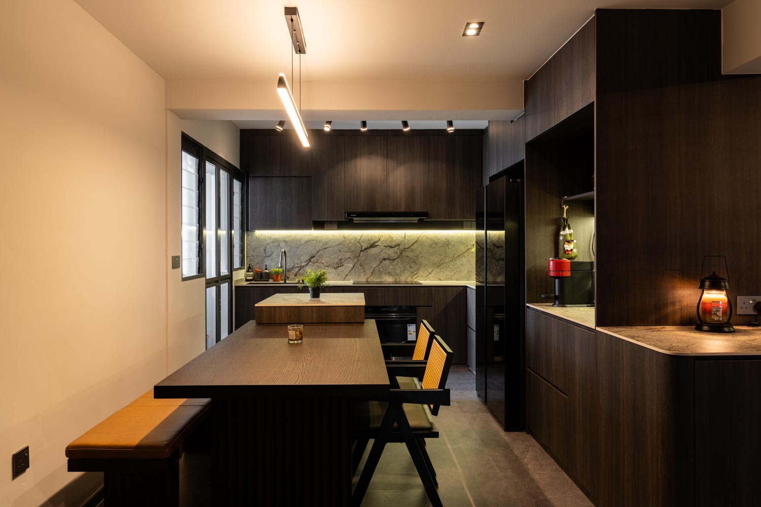 Contemporary, Modern Design - Kitchen - HDB 4 Room - Design by Design 4 Space Pte Ltd