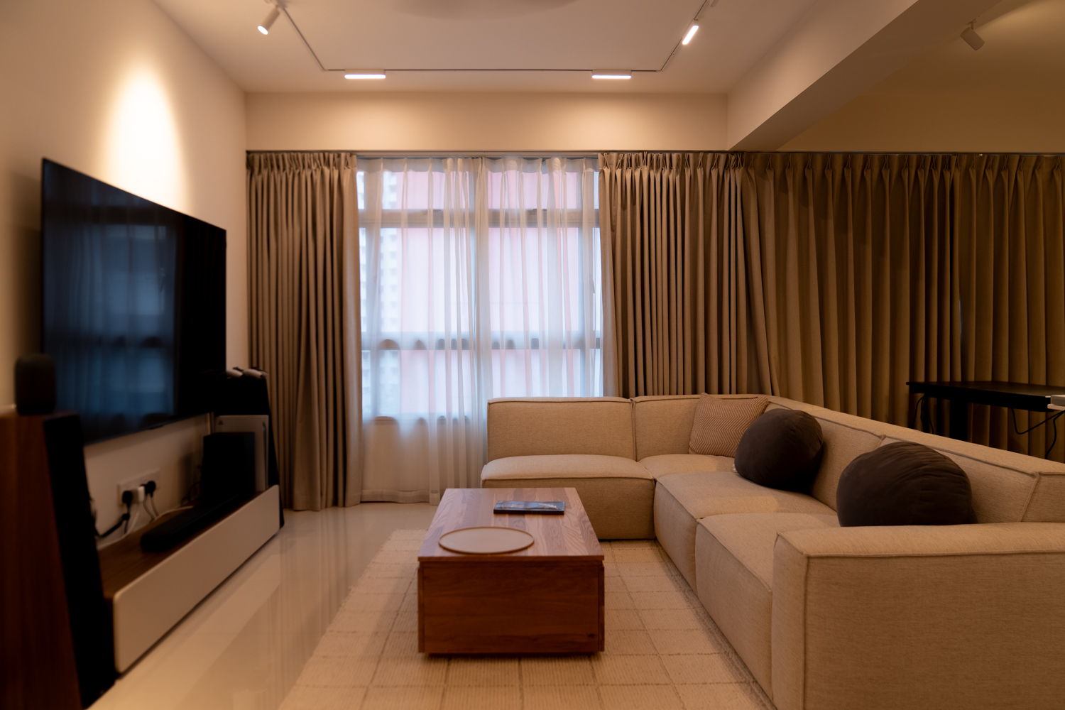 Modern Design - Living Room - HDB 4 Room - Design by Design 4 Space Pte Ltd