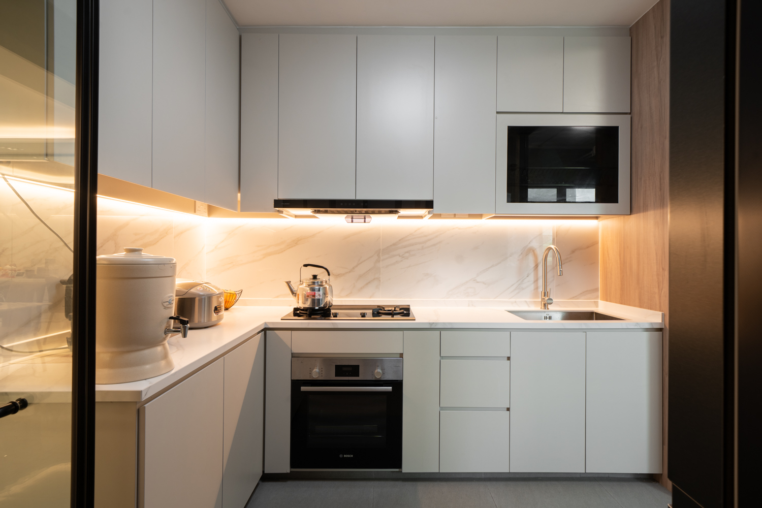 Contemporary, Modern Design - Kitchen - HDB 4 Room - Design by Design 4 Space Pte Ltd