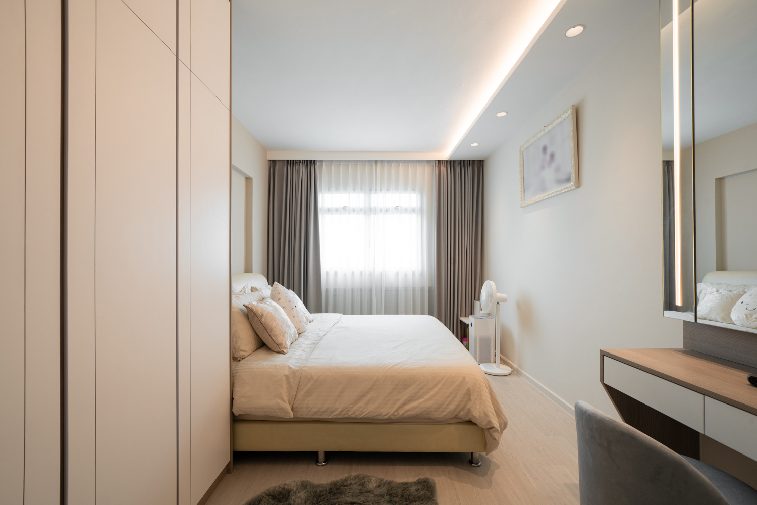 Contemporary, Modern Design - Bedroom - HDB 4 Room - Design by Design 4 Space Pte Ltd