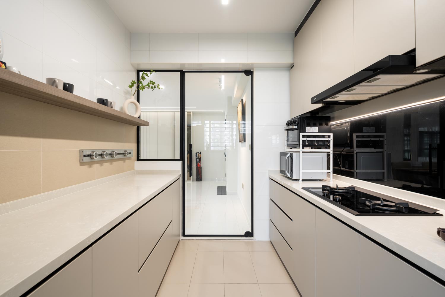 Contemporary Design - Kitchen - HDB 5 Room - Design by Design 4 Space Pte Ltd