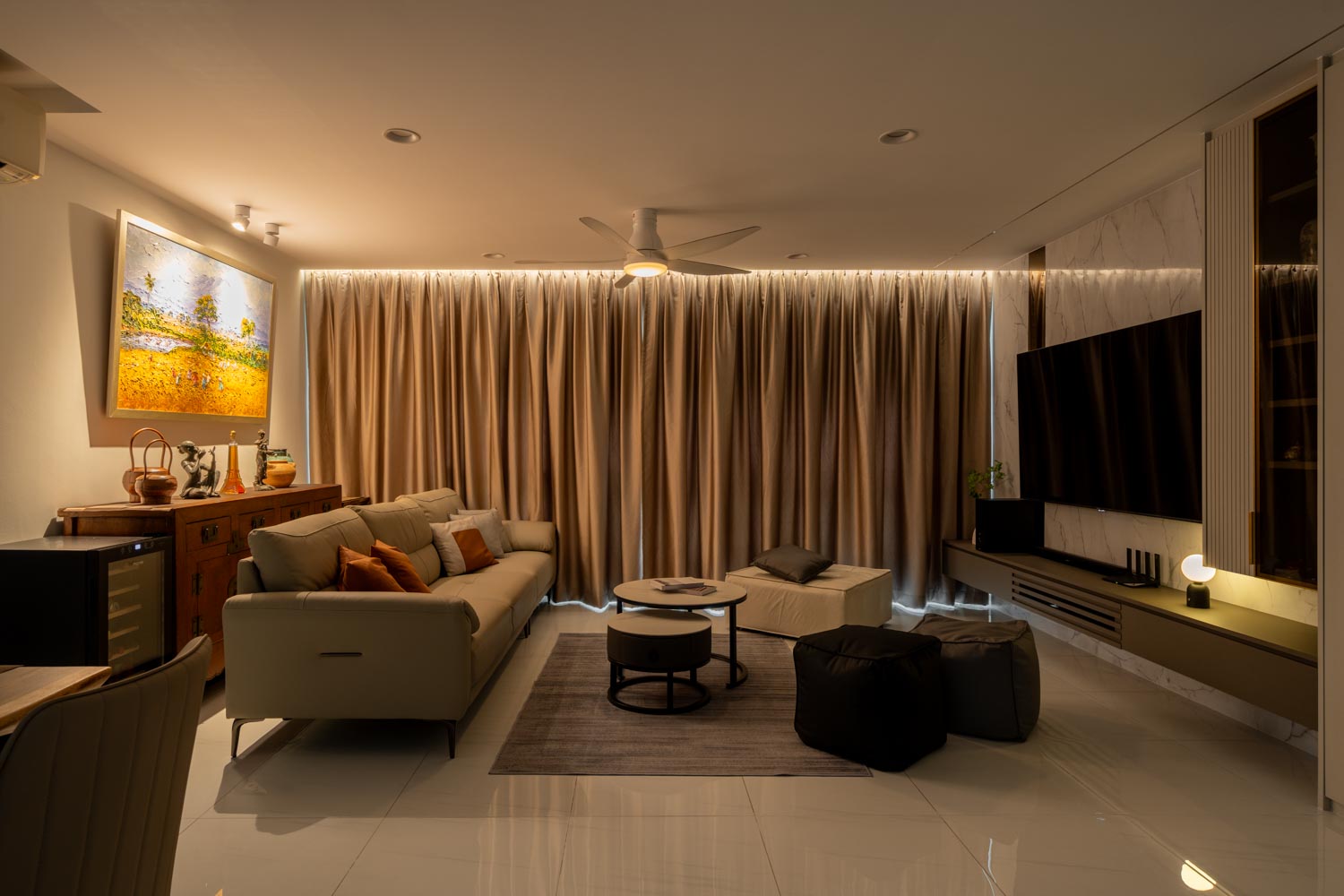 Contemporary Design - Living Room - HDB 5 Room - Design by Design 4 Space Pte Ltd