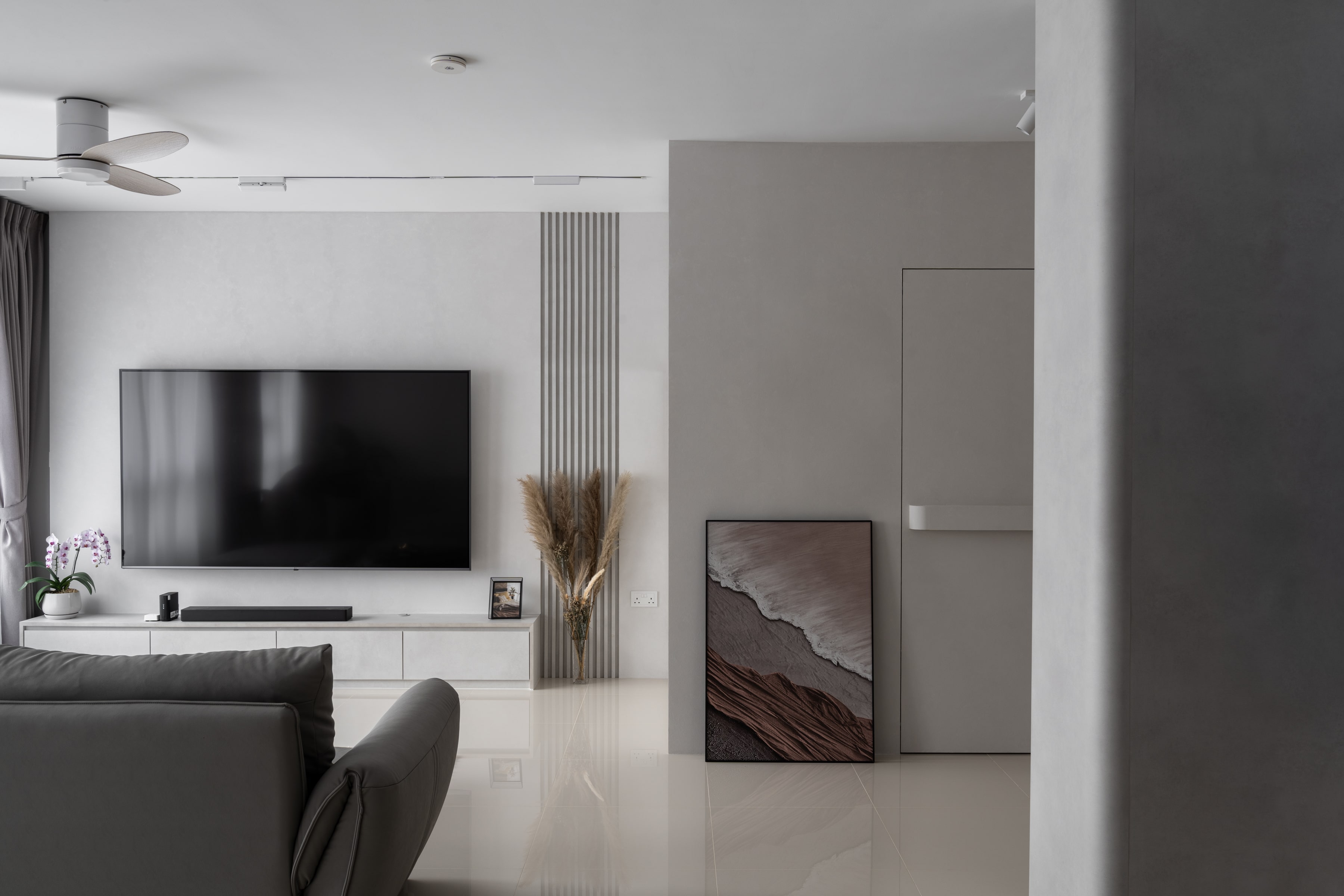 Minimalist Design - Living Room - HDB 5 Room - Design by Design 4 Space Pte Ltd