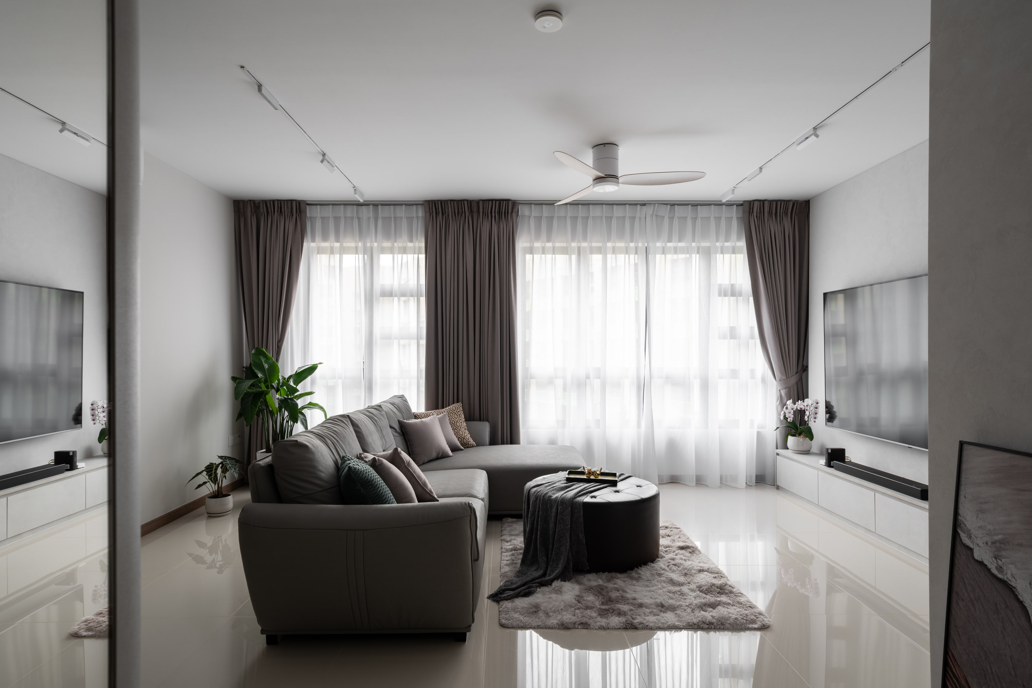 Minimalist Design - Living Room - HDB 5 Room - Design by Design 4 Space Pte Ltd