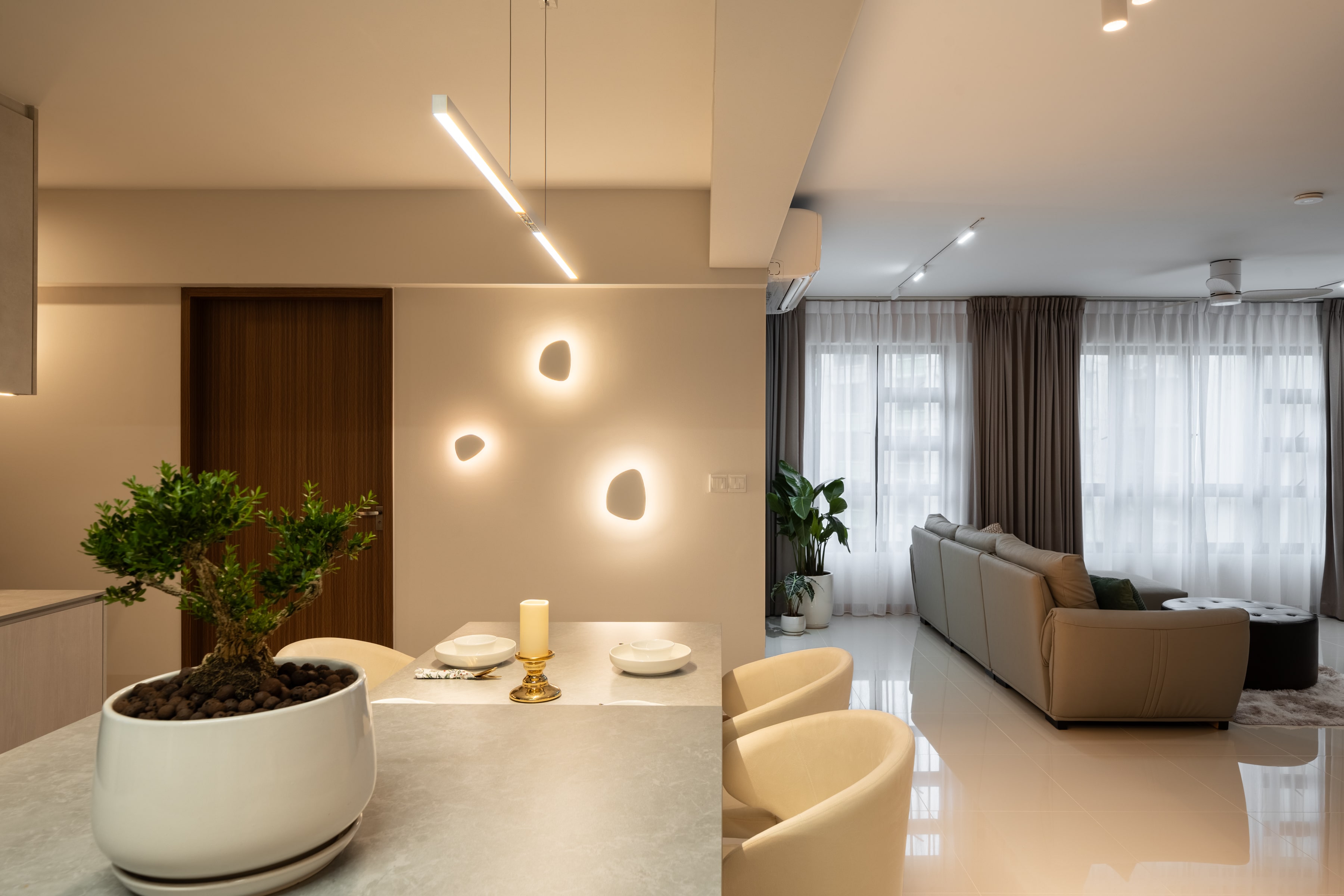 Minimalist Design - Dining Room - HDB 5 Room - Design by Design 4 Space Pte Ltd