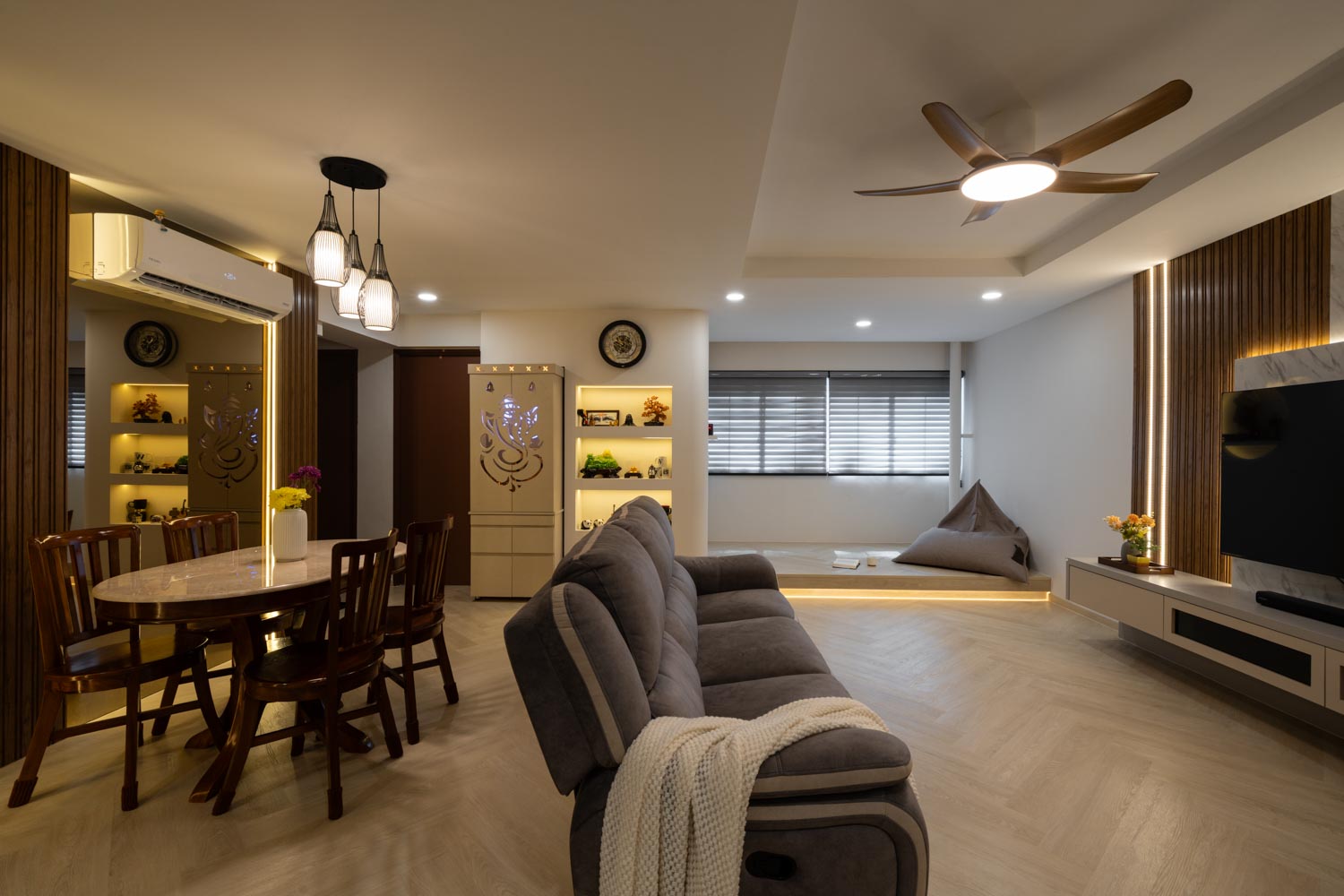 Contemporary, Modern Design - Living Room - HDB 5 Room - Design by Design 4 Space Pte Ltd