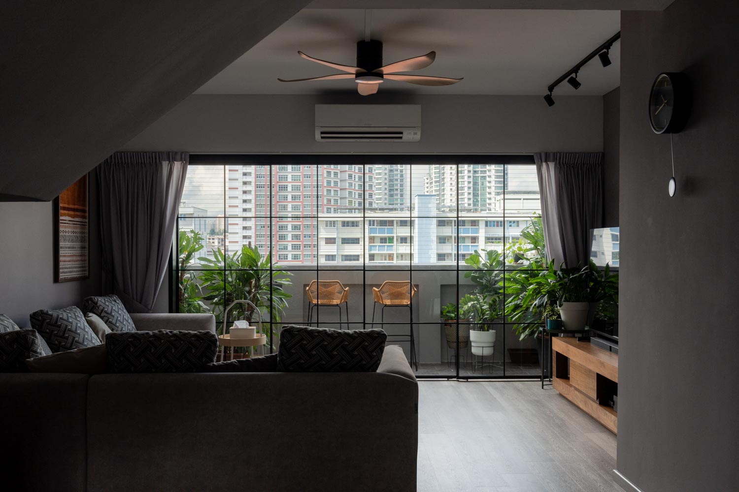 Industrial, Retro, Rustic Design - Living Room - HDB Executive Apartment - Design by Design 4 Space Pte Ltd