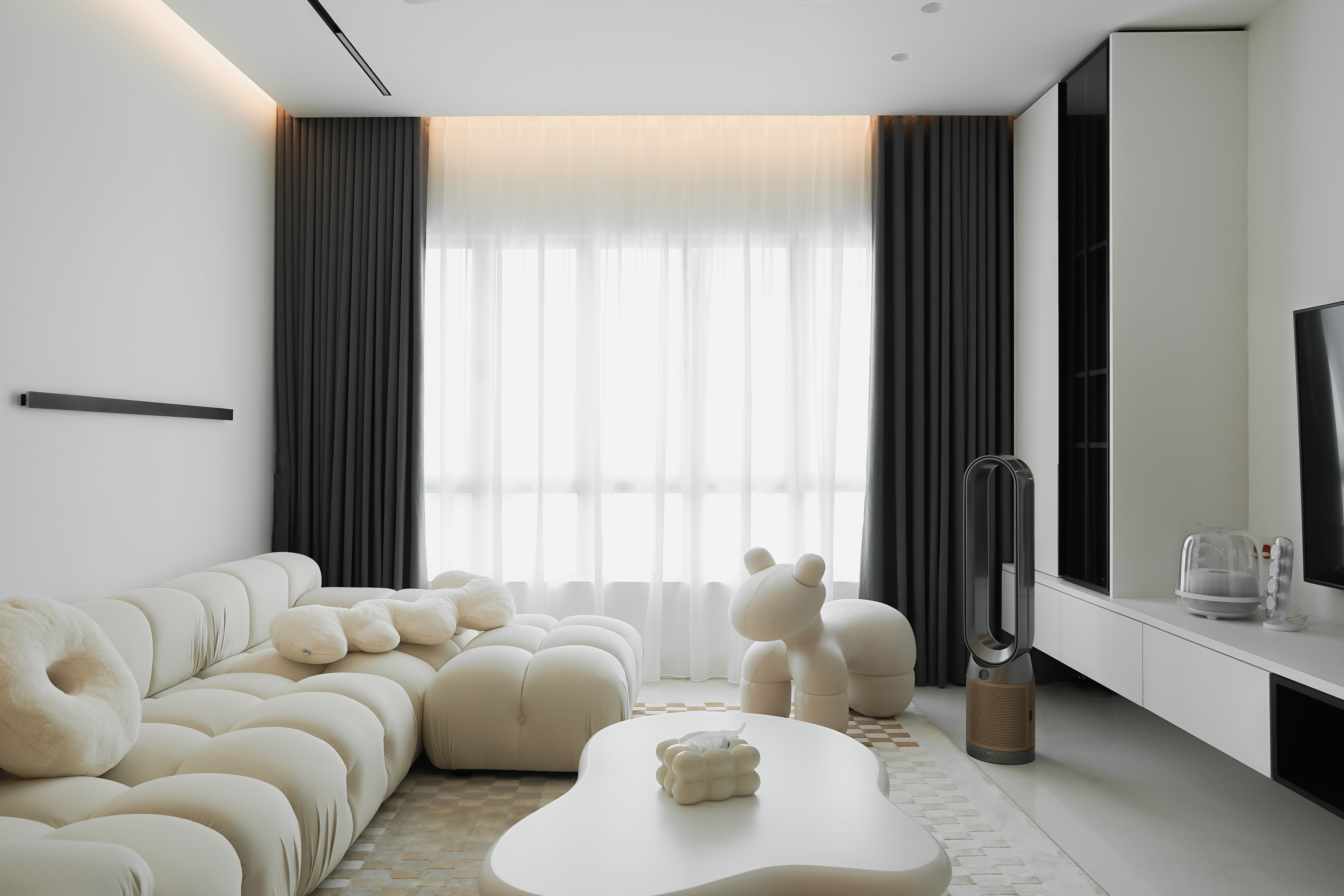 Minimalist Design - Living Room - Condominium - Design by Doubble Interior Associates Singapore