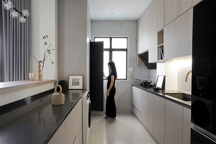 Contemporary, Minimalist, Modern Design - Kitchen - Landed House - Design by Doubble Interior Associates Singapore