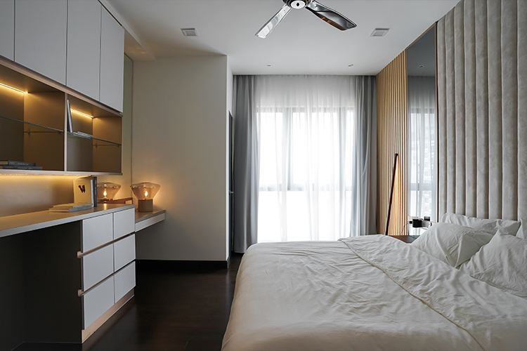 Modern Design - Bedroom - Condominium - Design by Doubble Interior Associates Singapore