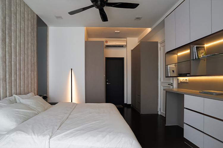 Modern Design - Bedroom - Condominium - Design by Doubble Interior Associates Singapore