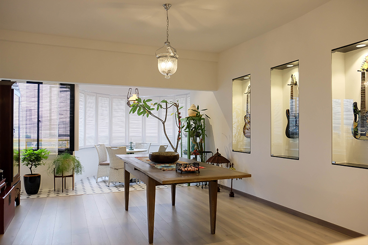 Classical, Oriental, Tropical Design - Dining Room - HDB 5 Room - Design by Doubble Interior Associates Singapore