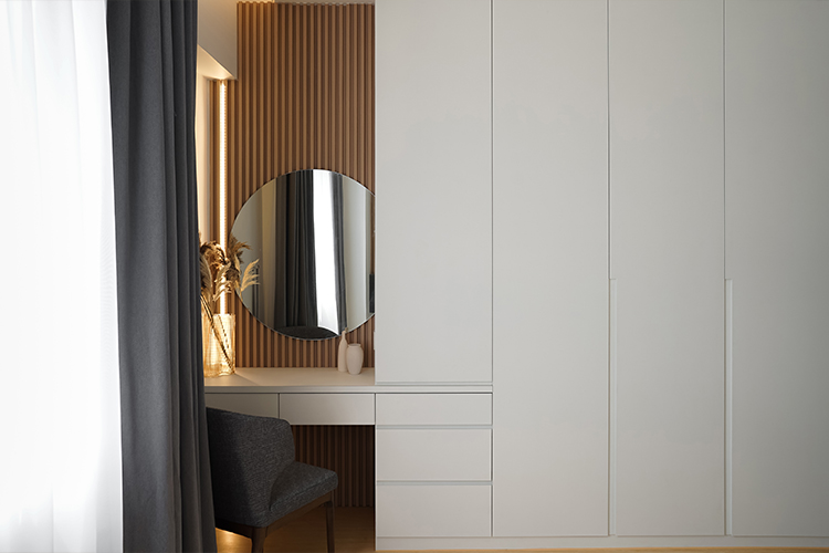 Contemporary, Modern Design - Bedroom - Condominium - Design by Doubble Interior Associates Singapore