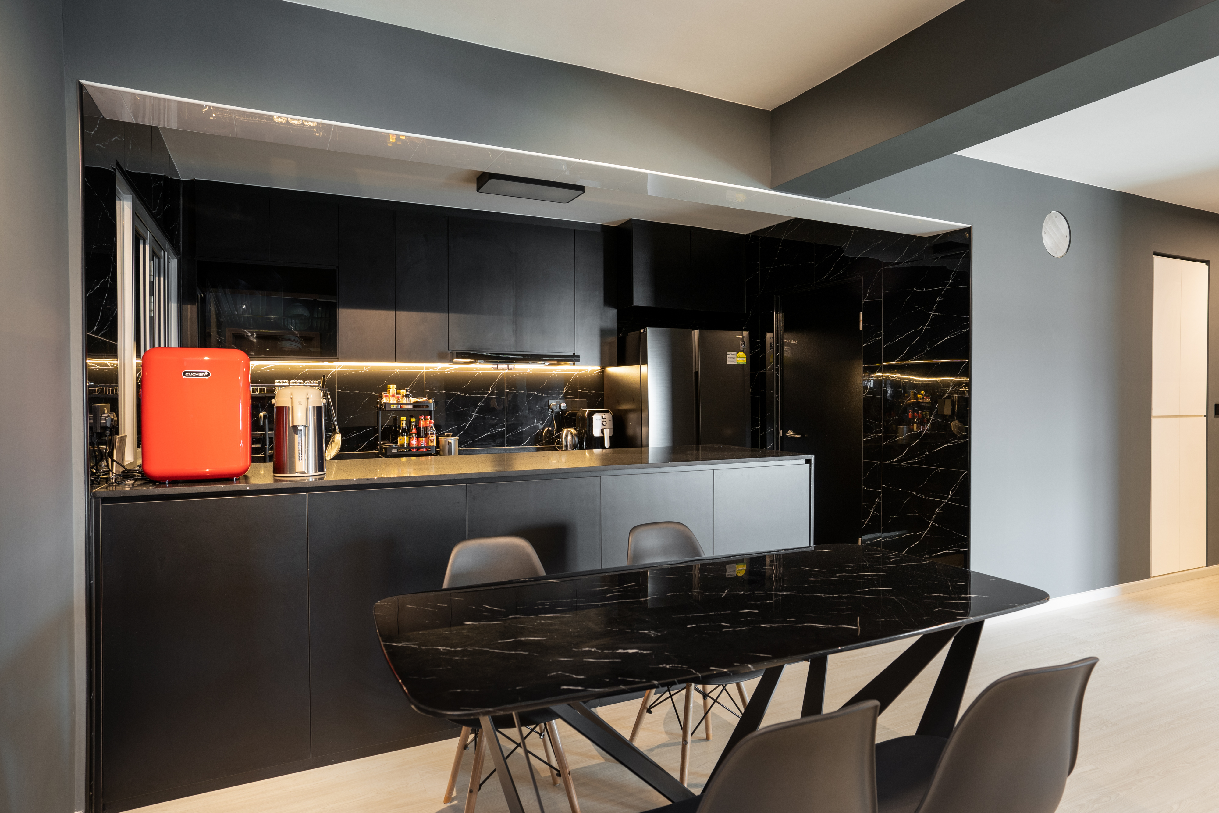 Industrial, Modern Design - Dining Room - HDB 5 Room - Design by Interior Artist Pte Ltd