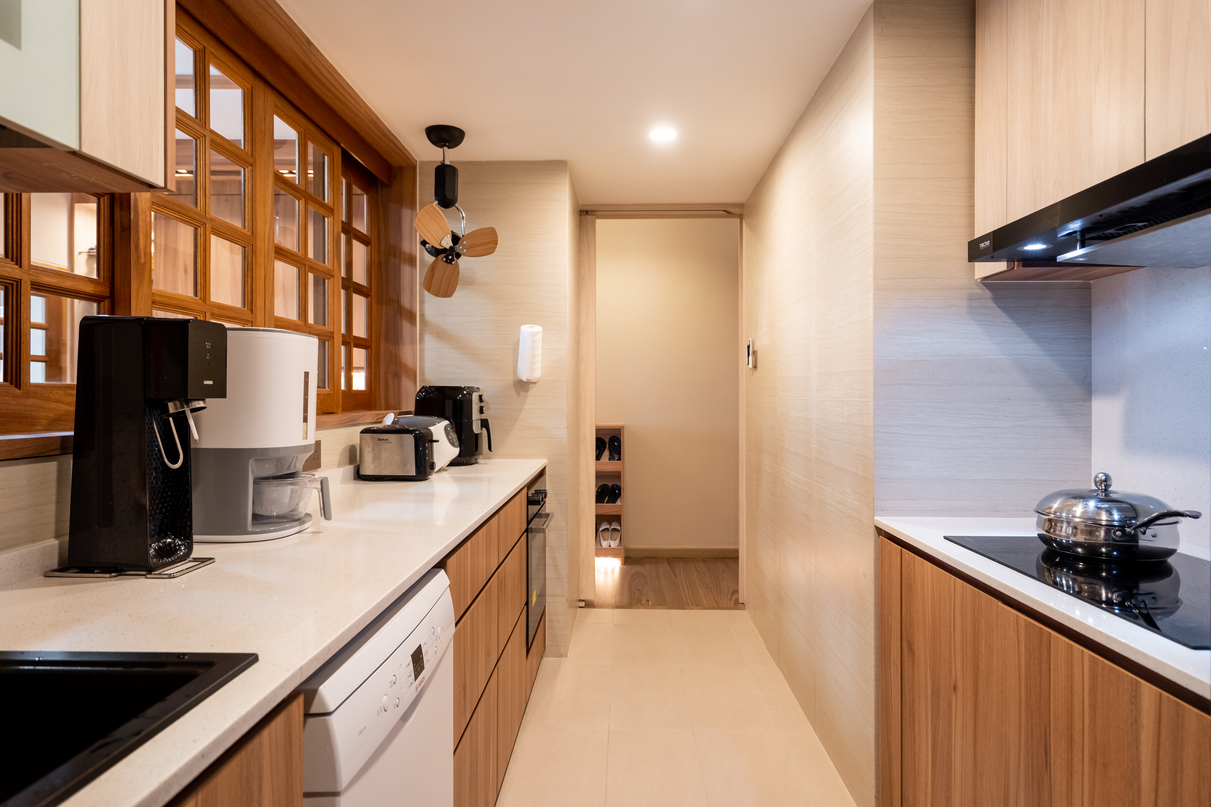 Scandinavian Design - Kitchen - Condominium - Design by Interior Artist Pte Ltd