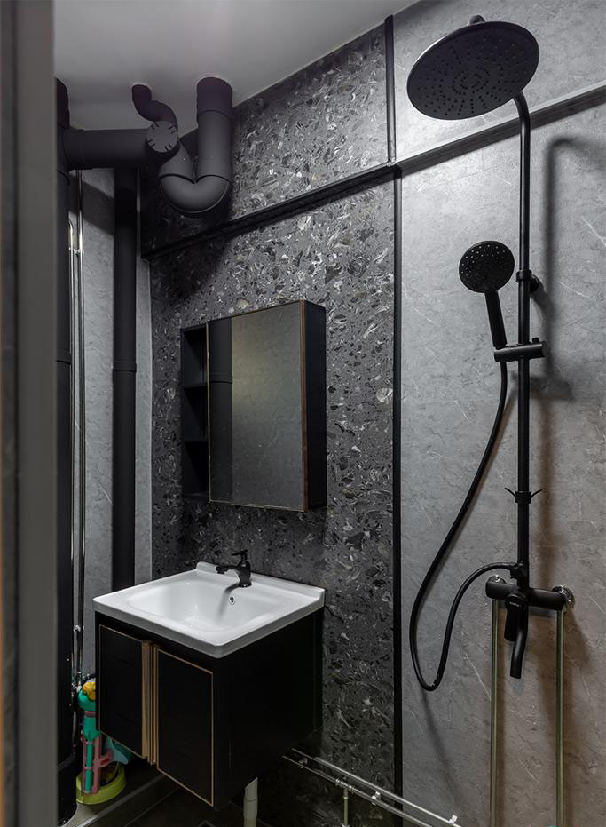 Contemporary Design - Bathroom - HDB Executive Apartment - Design by Interior Times Design Pte Ltd