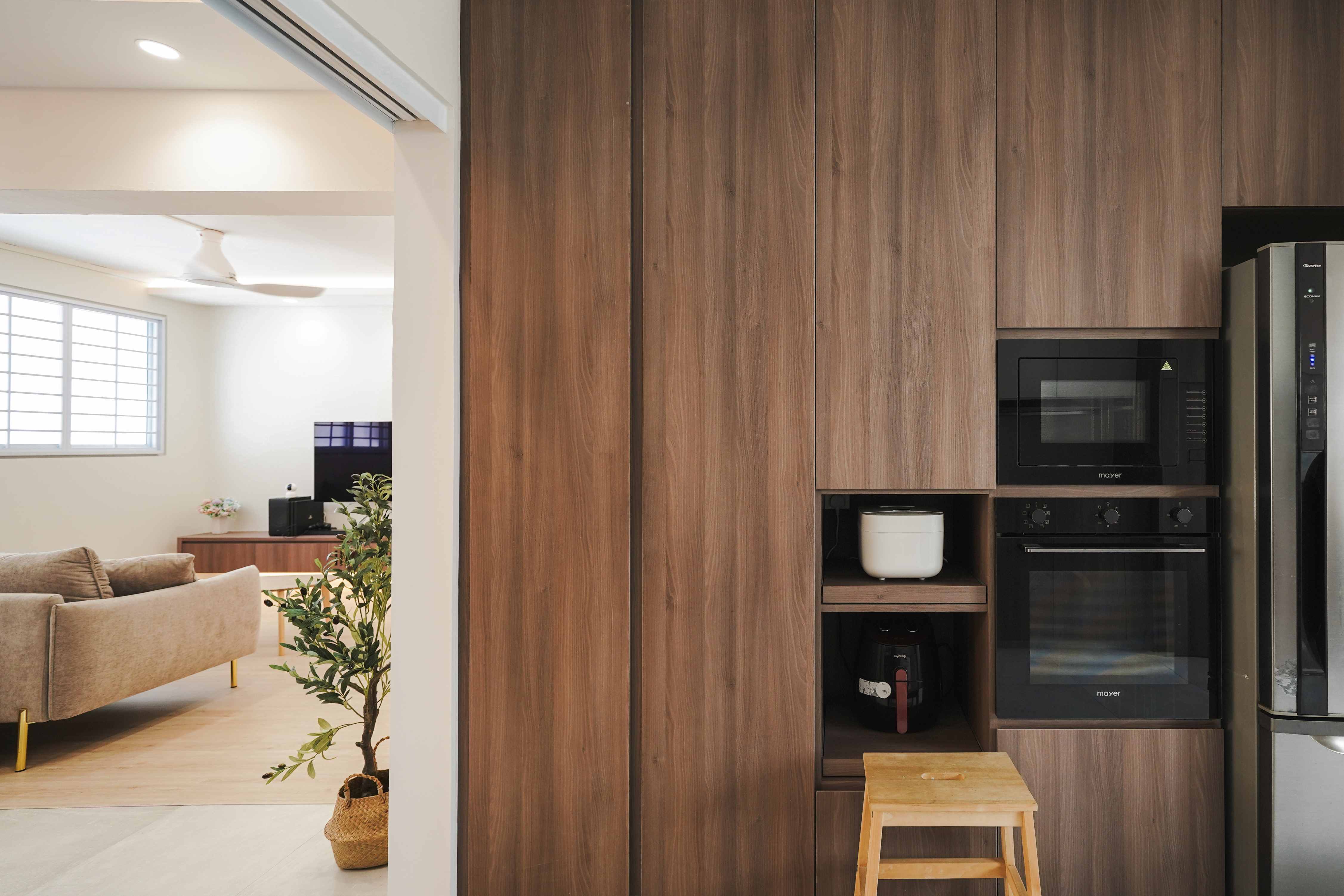 Contemporary Design - Kitchen - HDB 4 Room - Design by Interior Times Design Pte Ltd