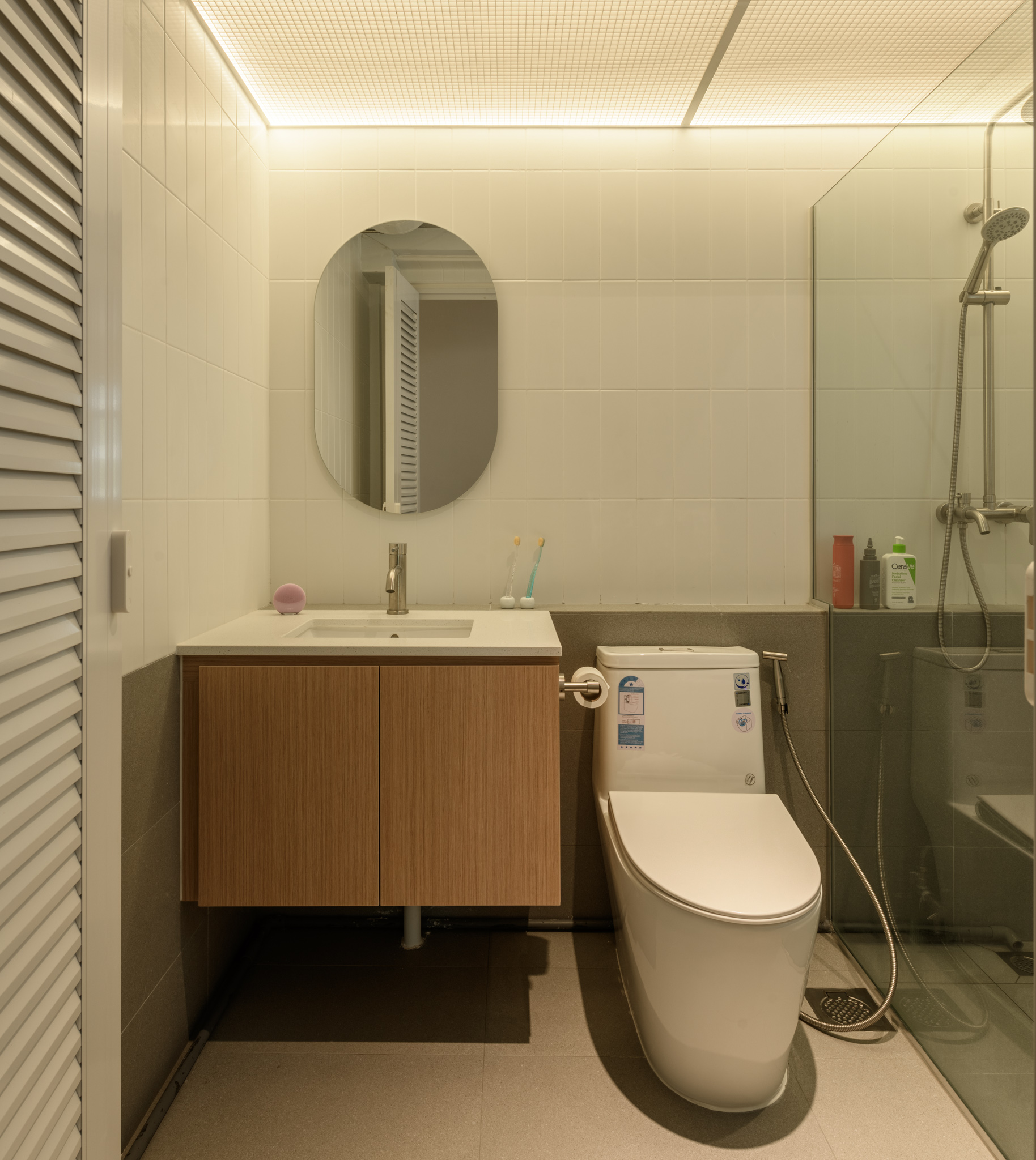 Minimalist Design - Bathroom - HDB 4 Room - Design by Mr Designer Studio