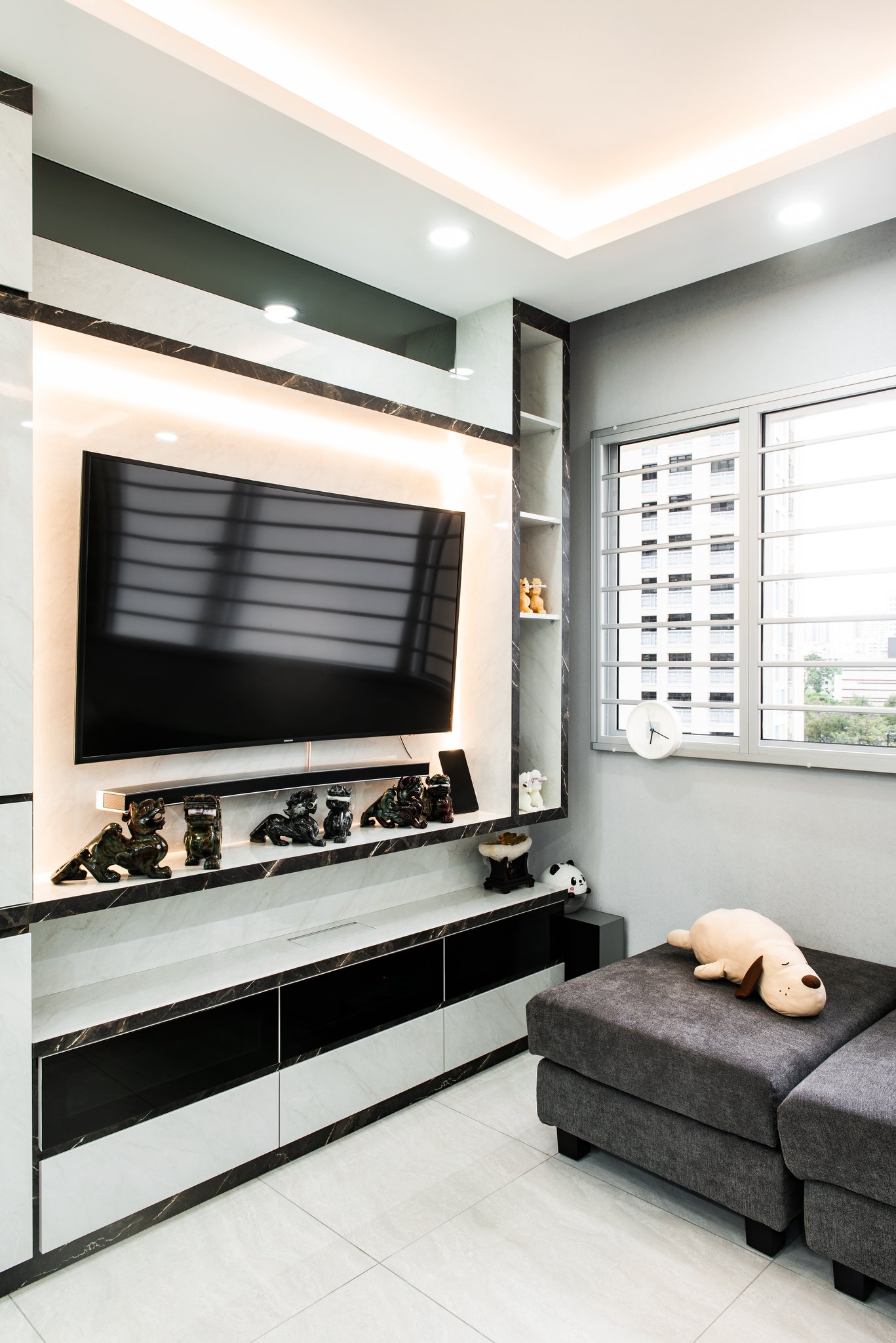 Contemporary, Modern Design - Living Room - HDB 5 Room - Design by Mr Designer Studio