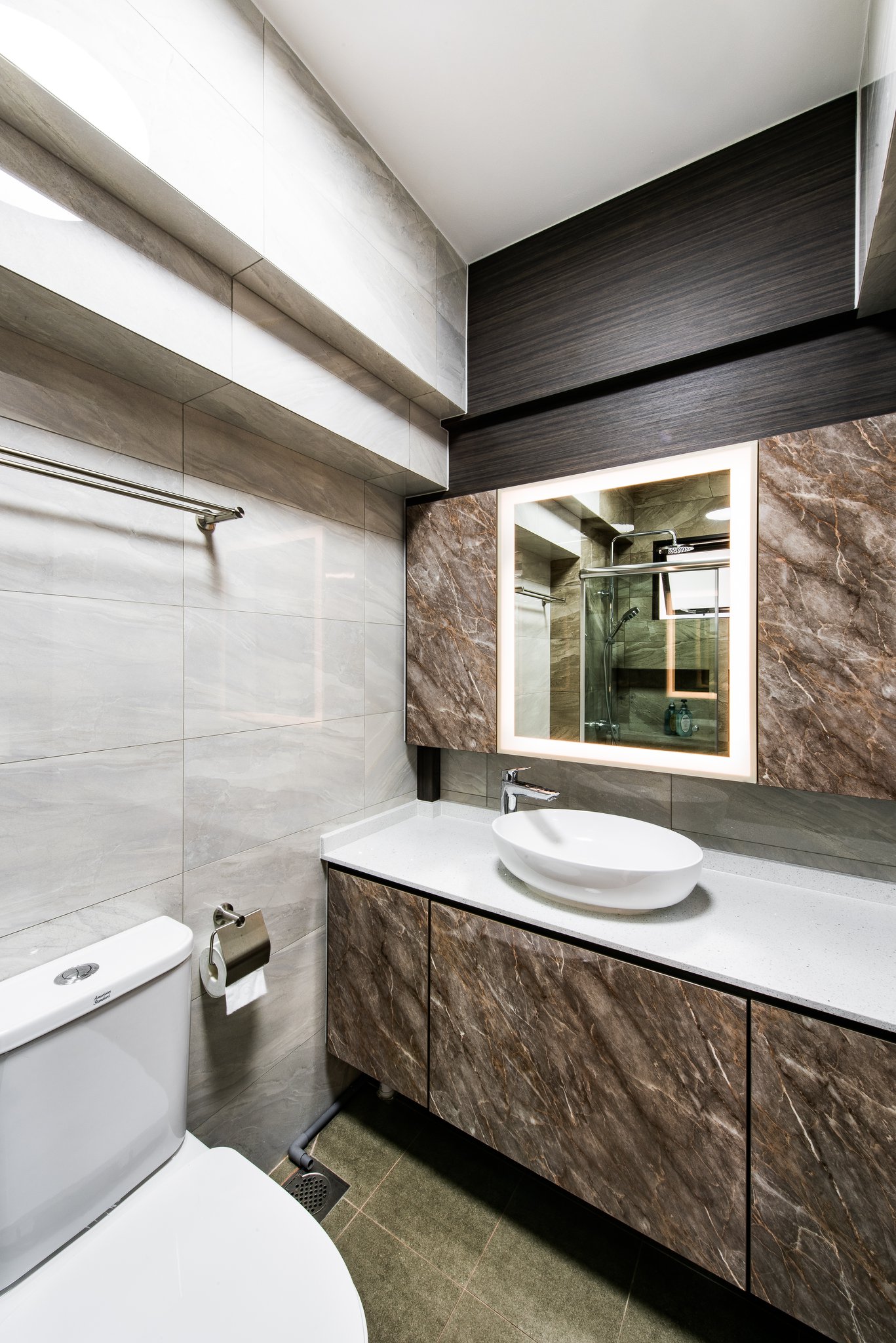 Contemporary, Modern Design - Bathroom - HDB 5 Room - Design by Mr Designer Studio