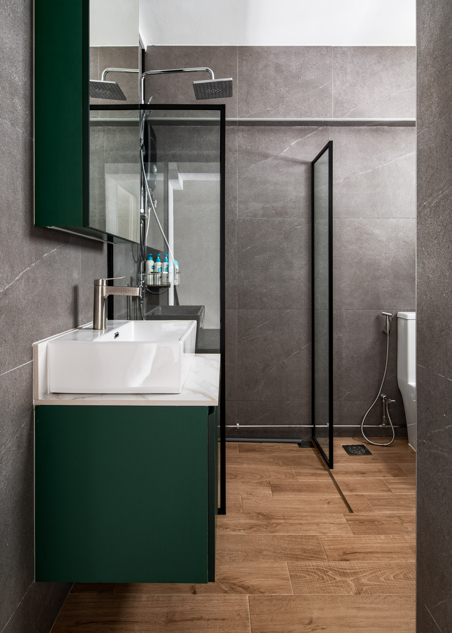 Contemporary, Modern Design - Bathroom - HDB Executive Apartment - Design by Mr Designer Studio