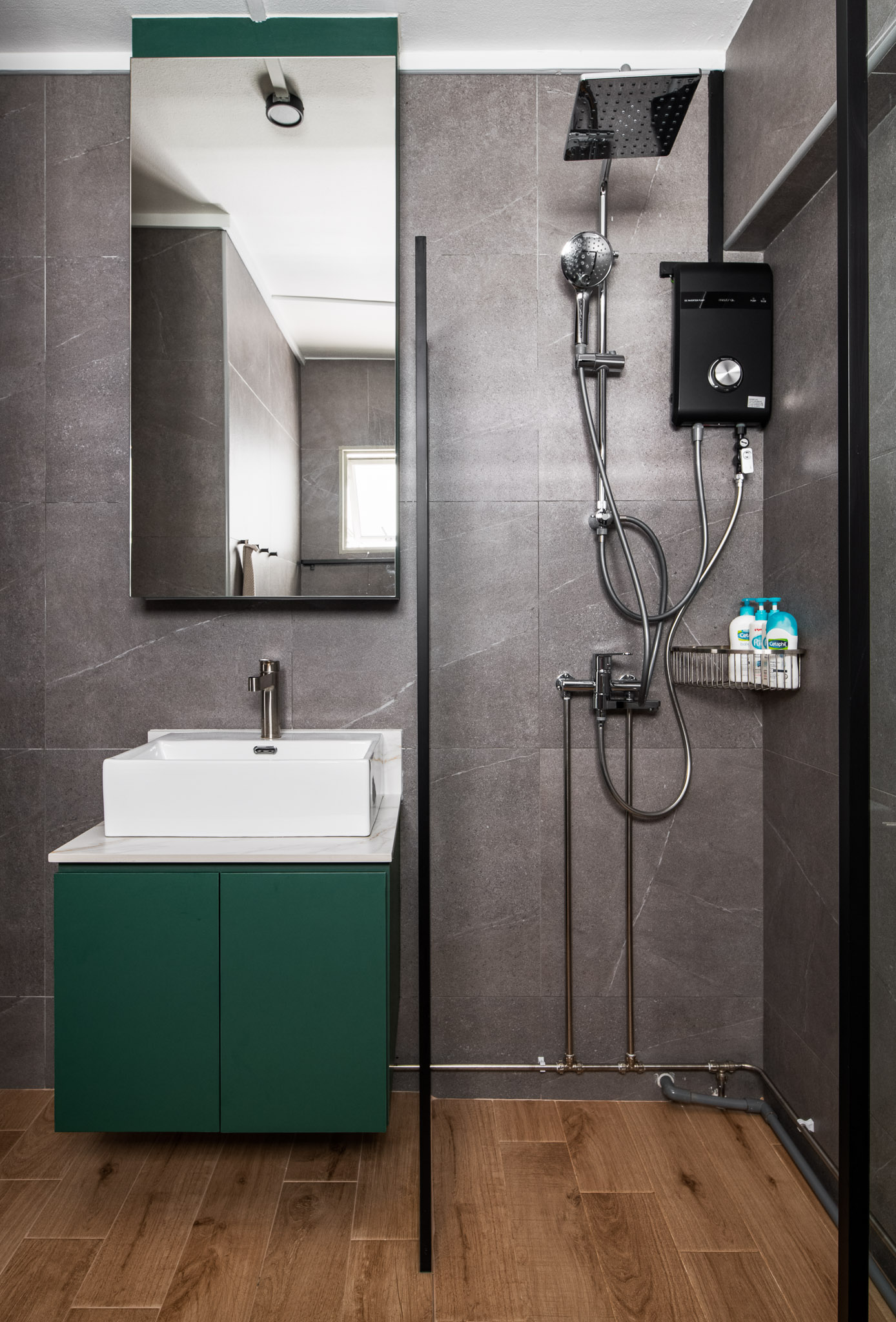 Contemporary, Modern Design - Bathroom - HDB Executive Apartment - Design by Mr Designer Studio