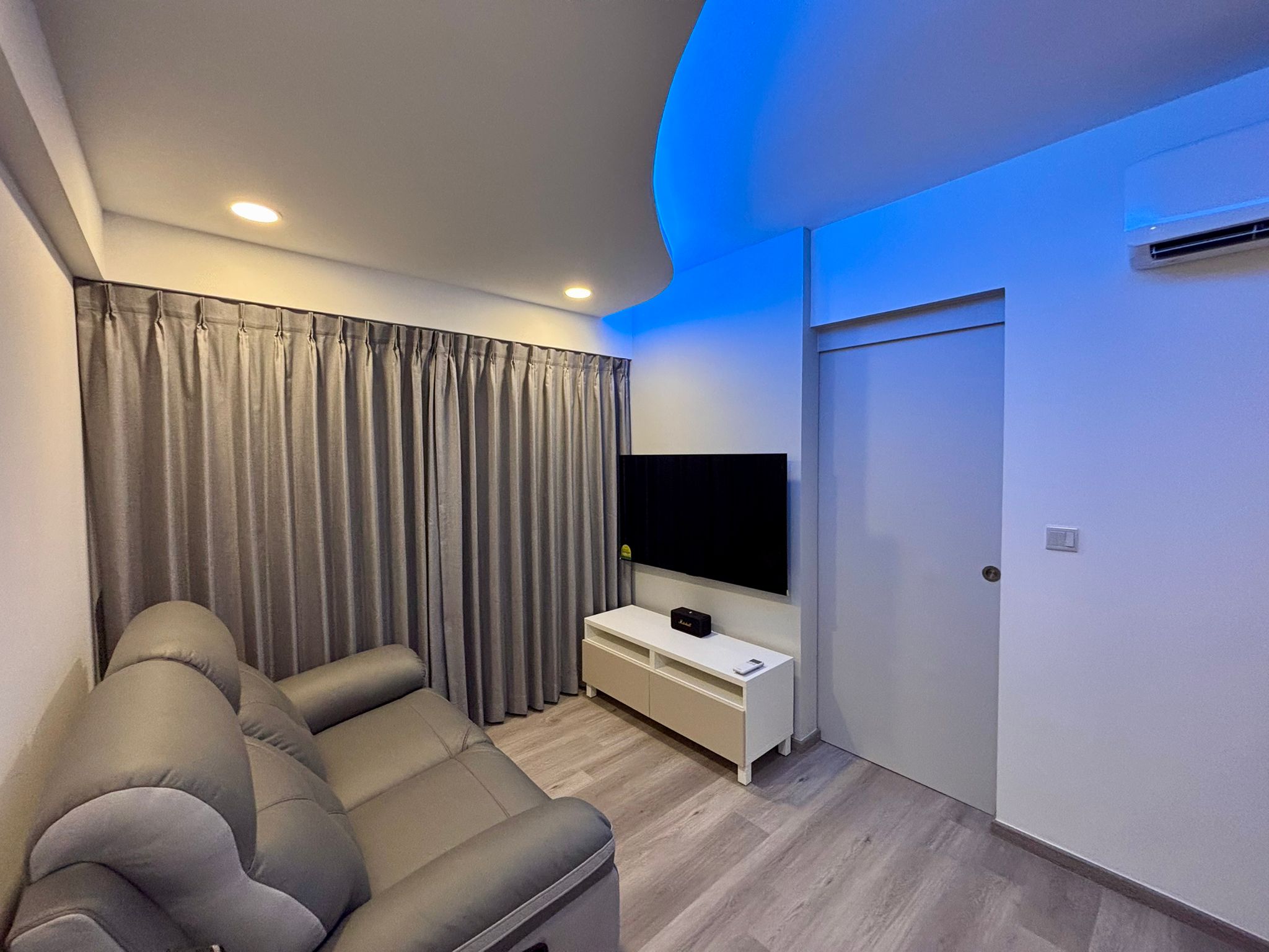 Modern Design - Living Room - HDB Studio Apartment - Design by Niche Koncept