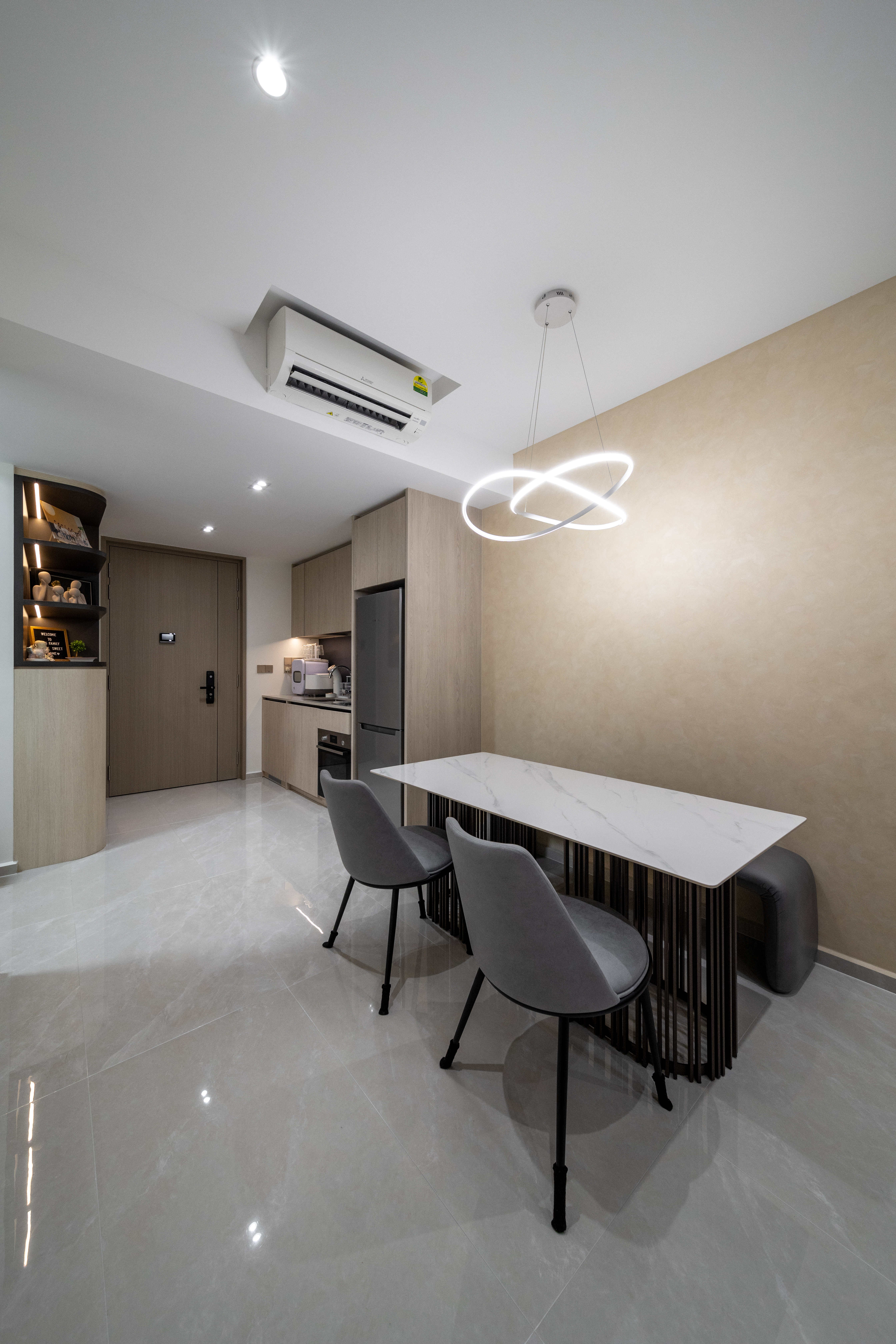 Modern Design - Dining Room - Condominium - Design by Spruce Interiors