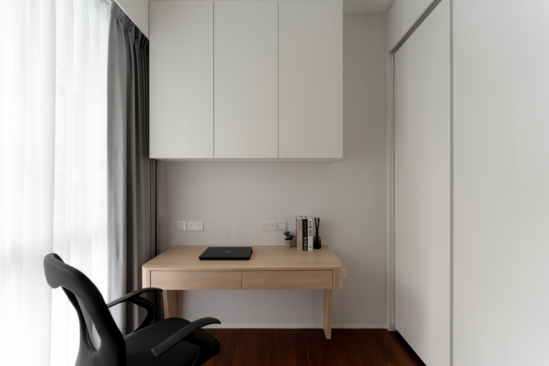 Contemporary, Modern Design - Study Room - Condominium - Design by U-Home Interior Design Pte Ltd