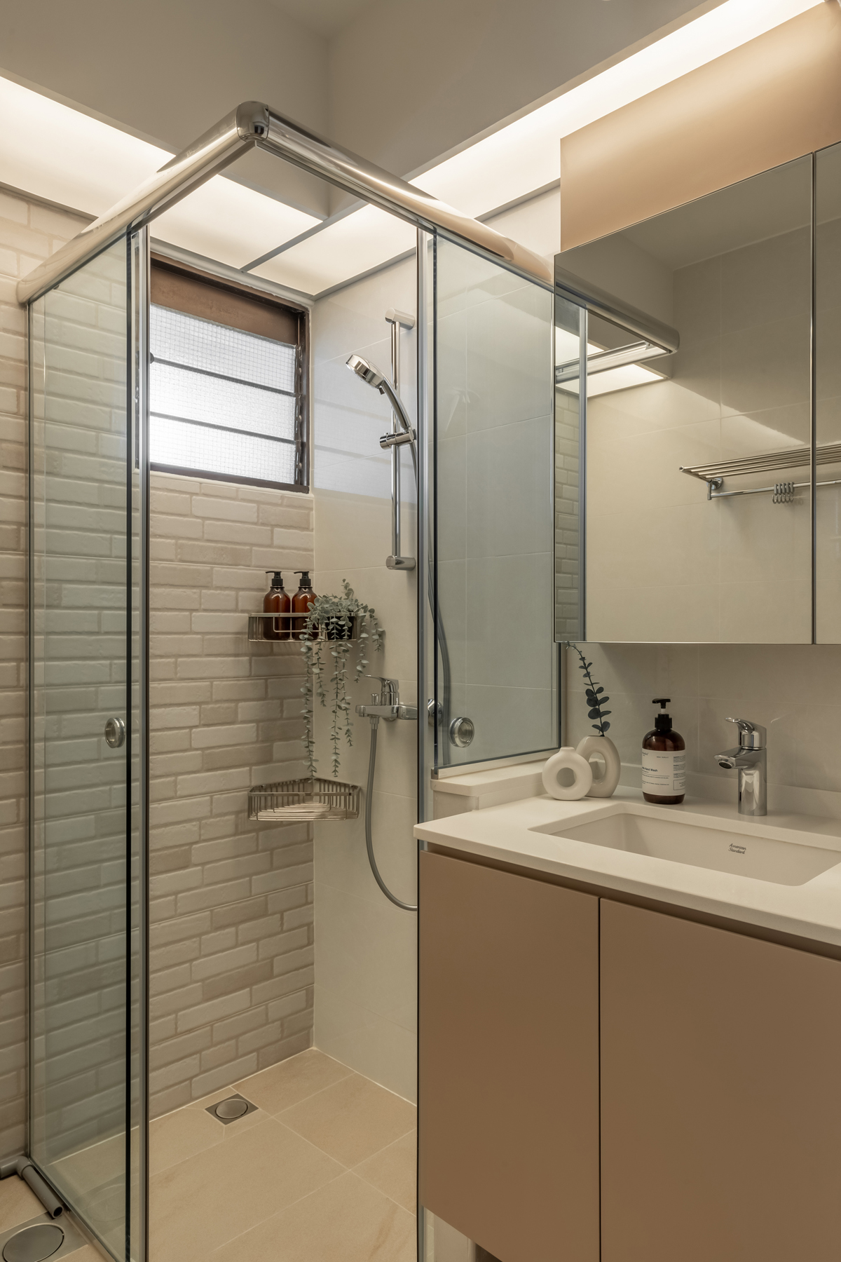 Contemporary, Scandinavian Design - Bathroom - HDB 4 Room - Design by U-Home Interior Design Pte Ltd