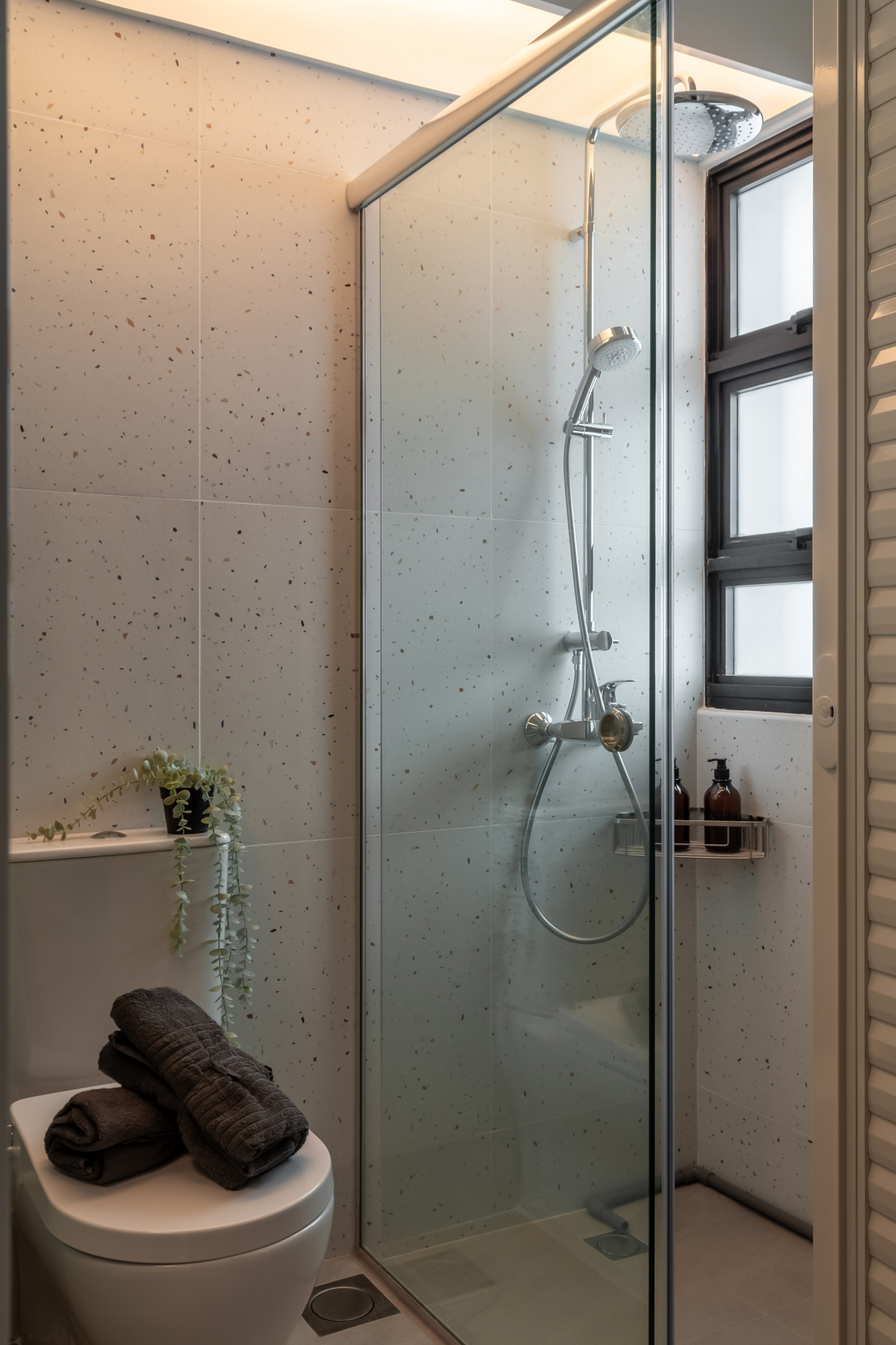 Contemporary, Scandinavian Design - Bathroom - HDB 4 Room - Design by U-Home Interior Design Pte Ltd