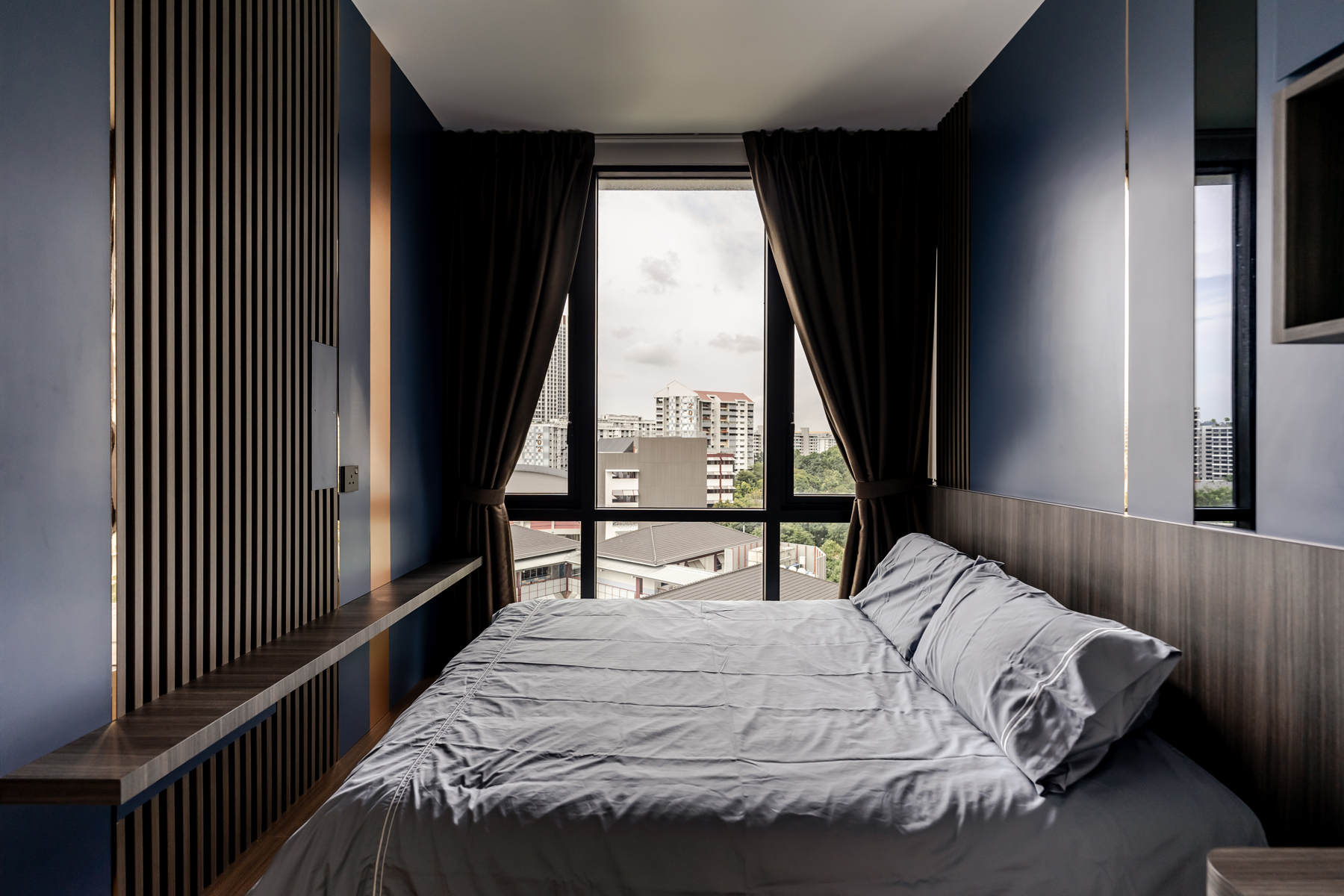 Contemporary, Modern Design - Bedroom - Condominium - Design by U-Home Interior Design Pte Ltd