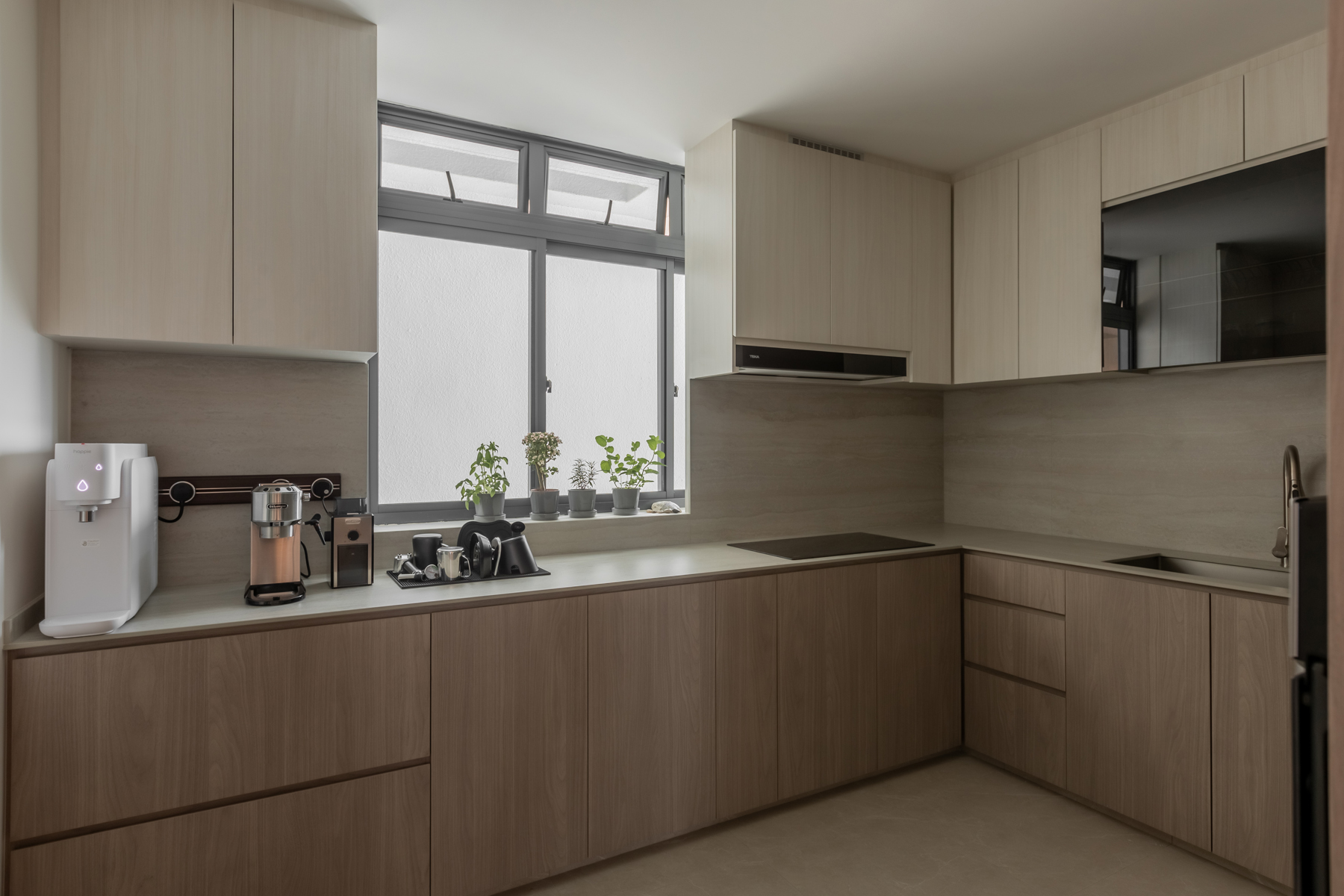 Contemporary, Modern Design - Kitchen - Condominium - Design by U-Home Interior Design Pte Ltd