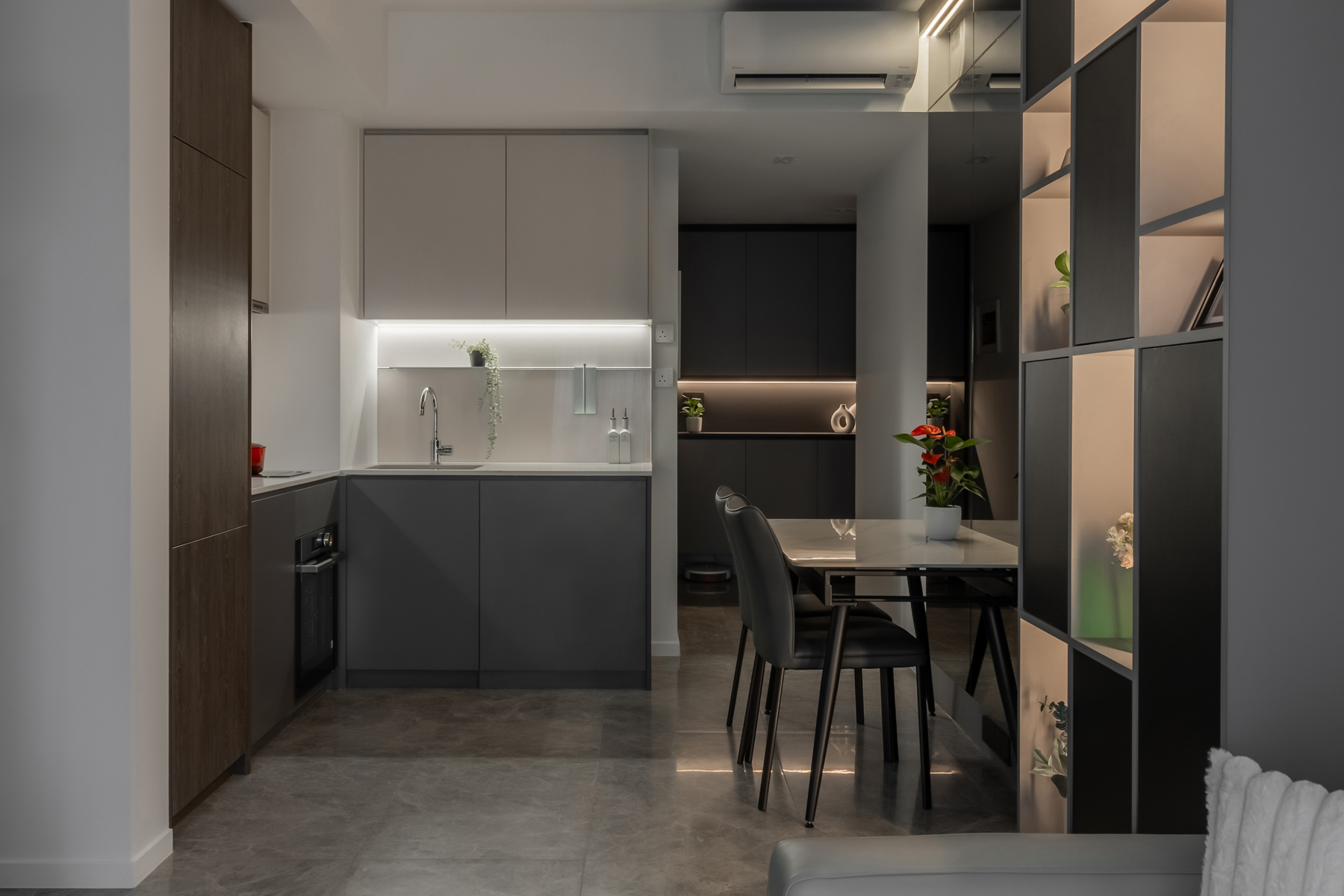 Contemporary, Modern, Others Design - Kitchen - Condominium - Design by U-Home Interior Design Pte Ltd