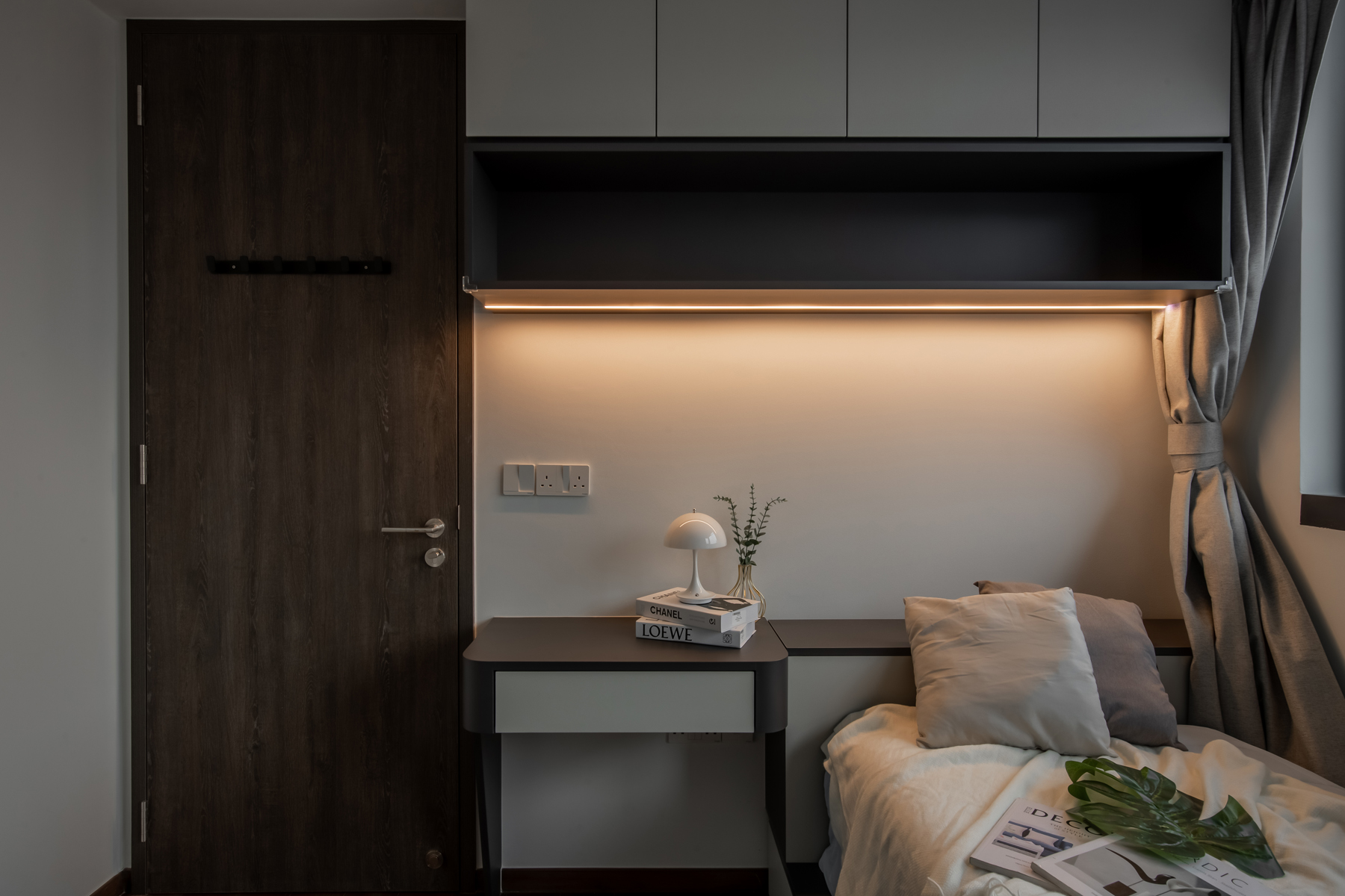 Contemporary, Modern, Others Design - Bedroom - Condominium - Design by U-Home Interior Design Pte Ltd