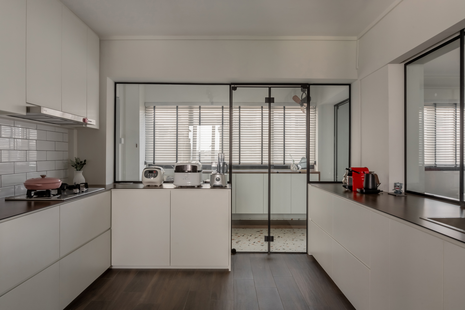 Modern Design - Kitchen - HDB 5 Room - Design by U-Home Interior Design Pte Ltd