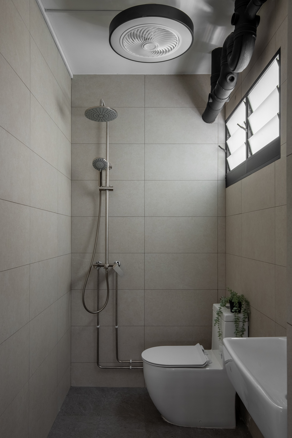 Modern Design - Bathroom - HDB 5 Room - Design by U-Home Interior Design Pte Ltd