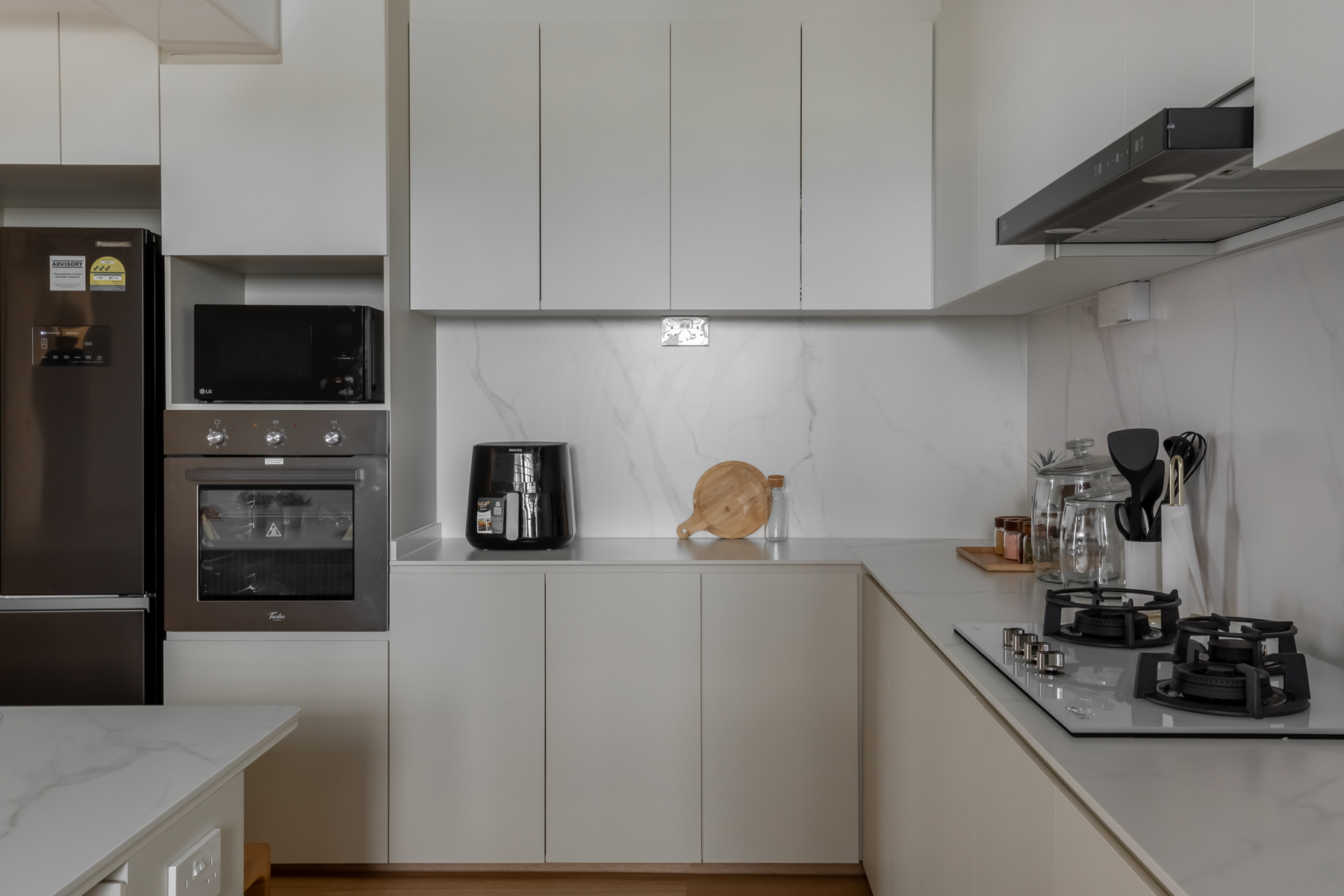 Scandinavian Design - Kitchen - HDB 5 Room - Design by U-Home Interior Design Pte Ltd