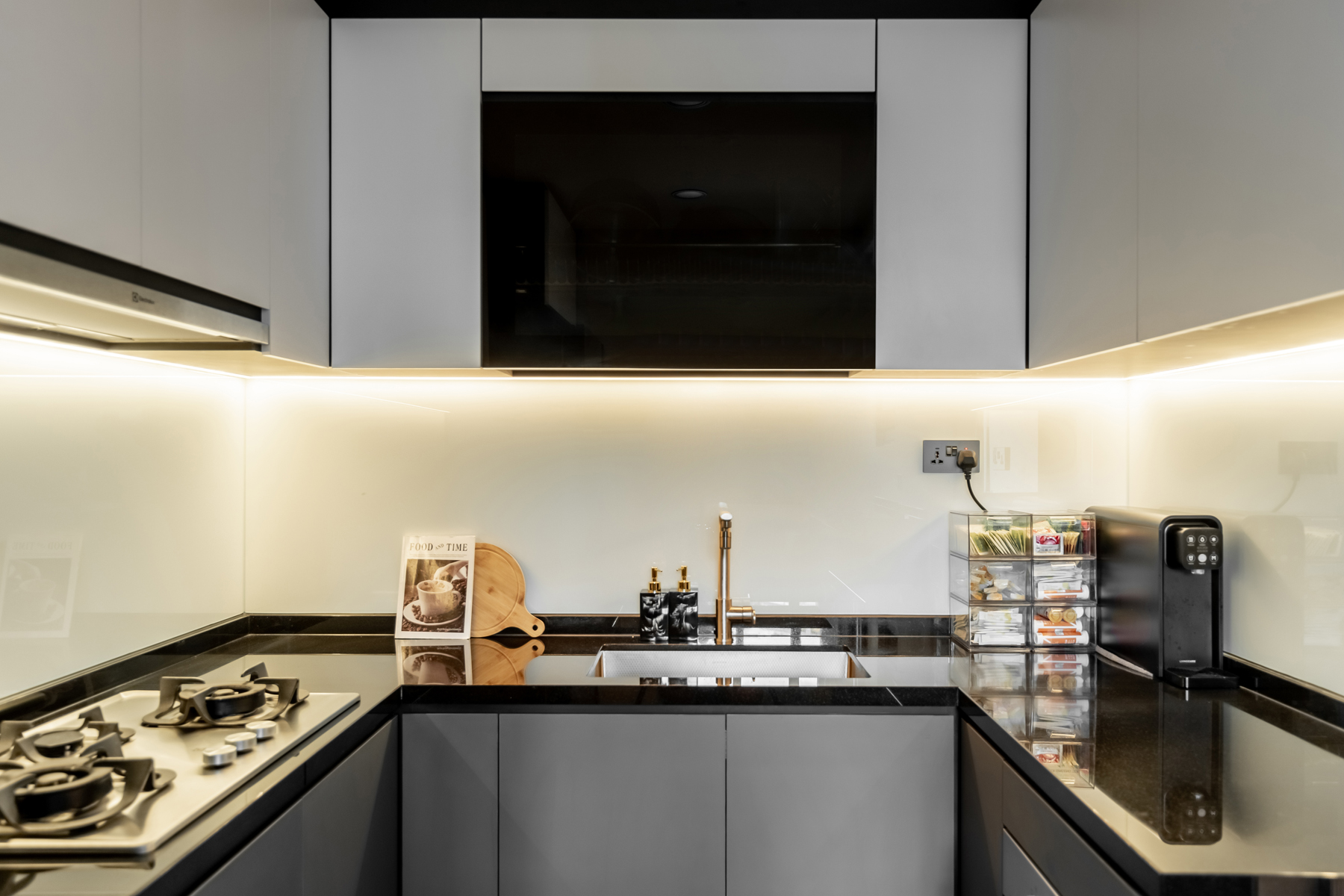 Contemporary, Modern, Others Design - Kitchen - Condominium - Design by U-Home Interior Design Pte Ltd