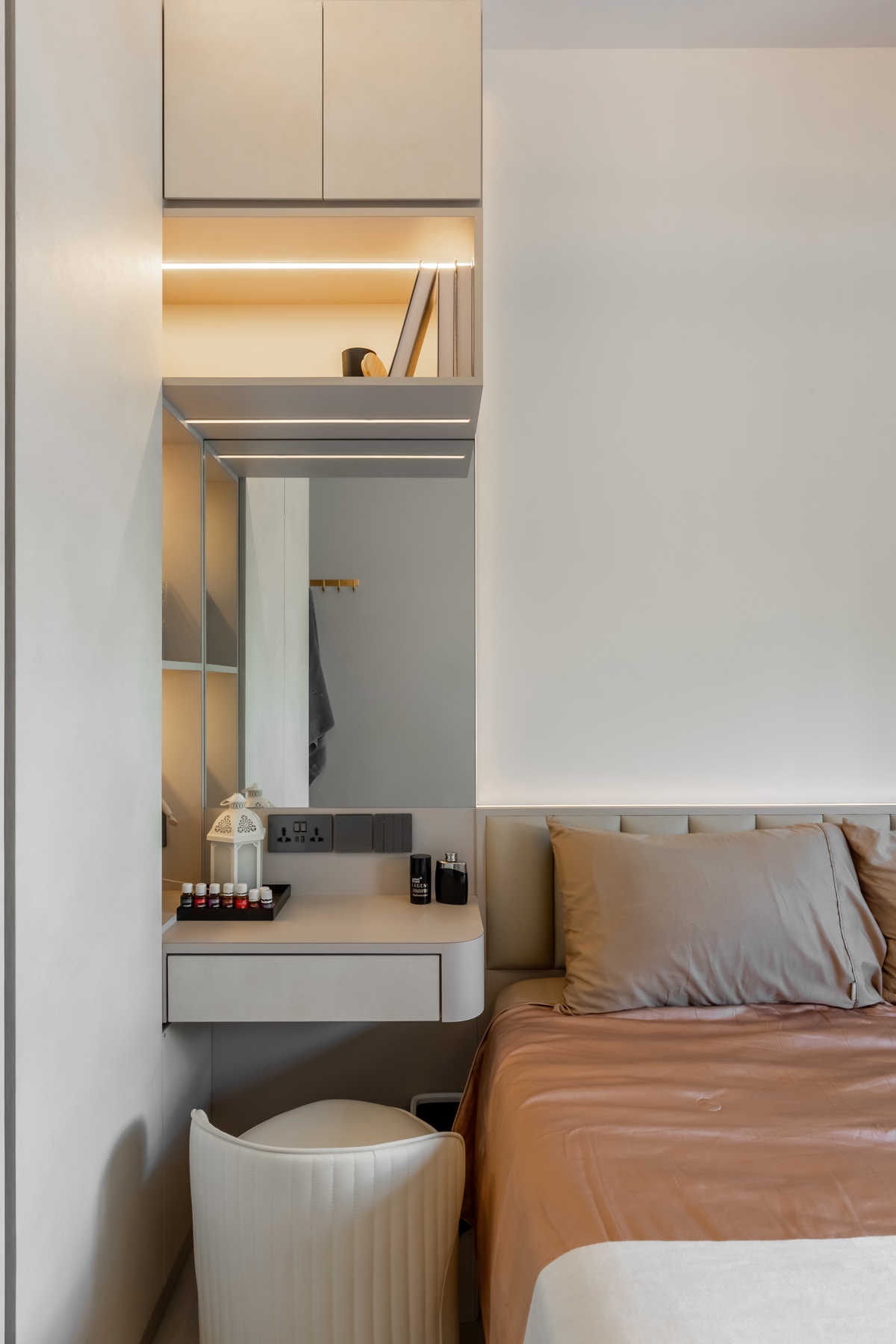 Contemporary, Modern, Others Design - Bedroom - Condominium - Design by U-Home Interior Design Pte Ltd