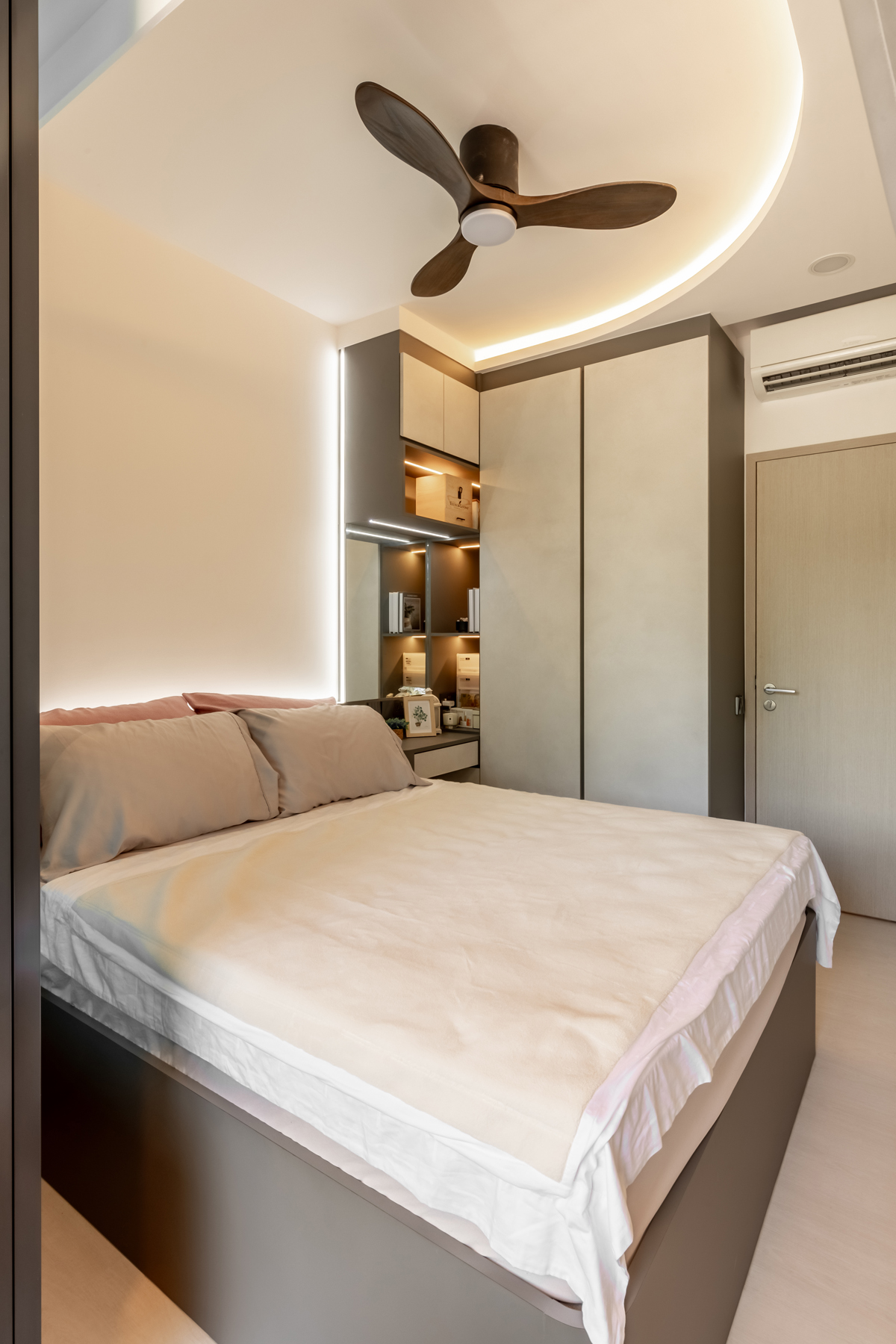 Contemporary, Modern, Others Design - Bedroom - Condominium - Design by U-Home Interior Design Pte Ltd